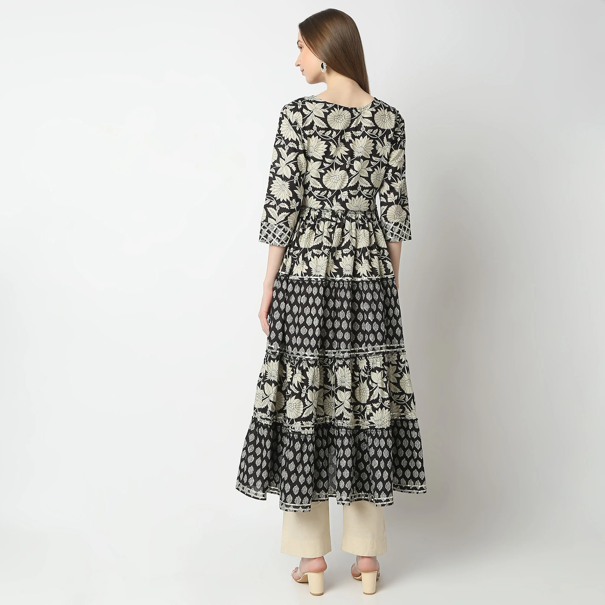 Flare Fit Printed Below Knee Handcrafted Elegance Tiered Kurta - Image 3
