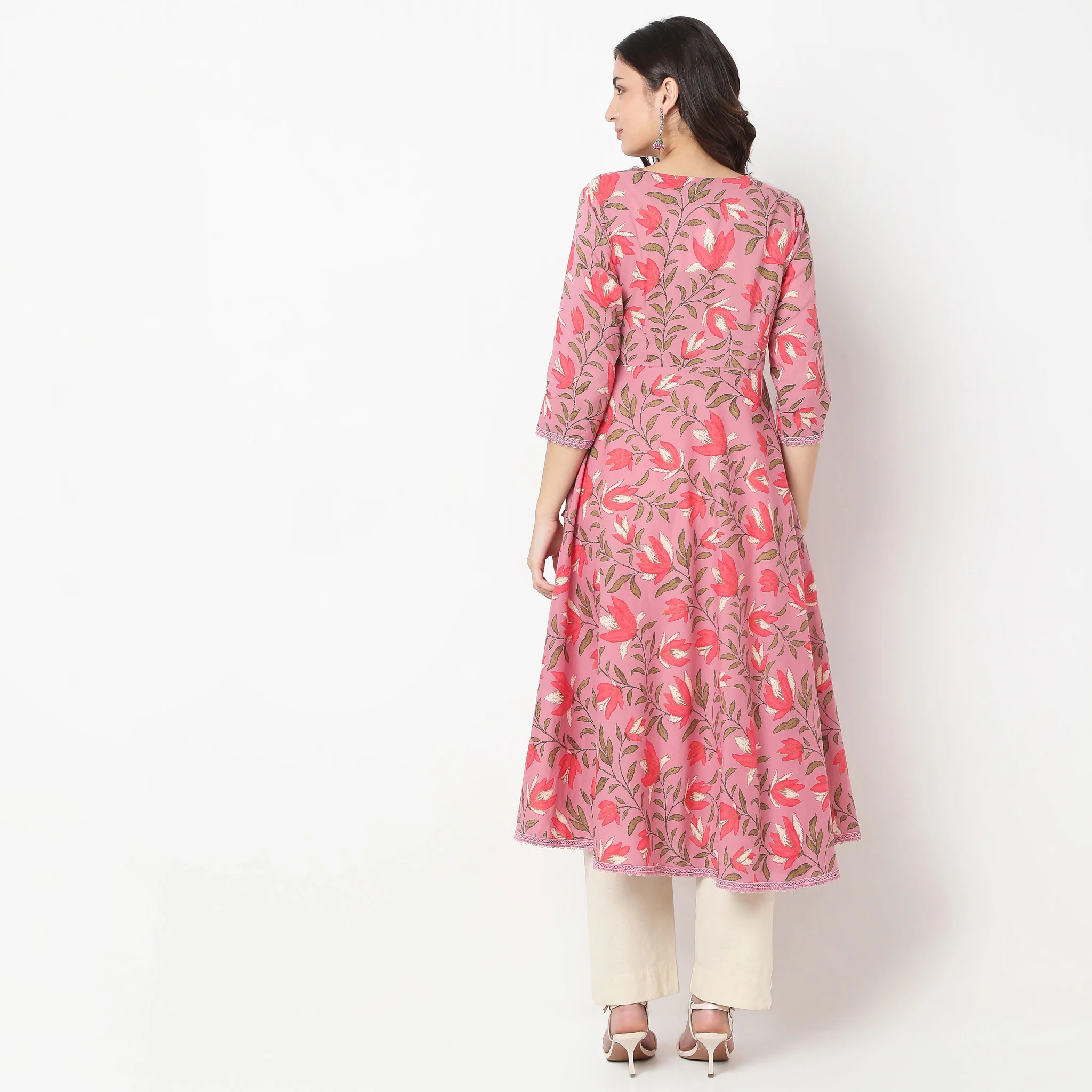 Flare Fit Printed Kurta - Image 3