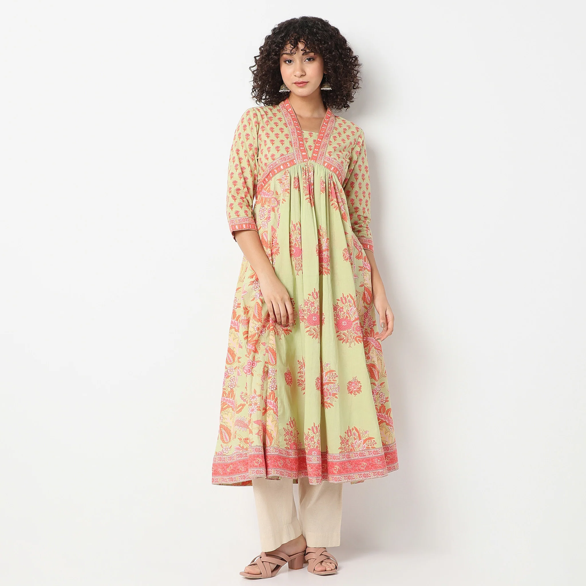 Flare Fit Printed Below Knee V-Neck Kurta - Image 7