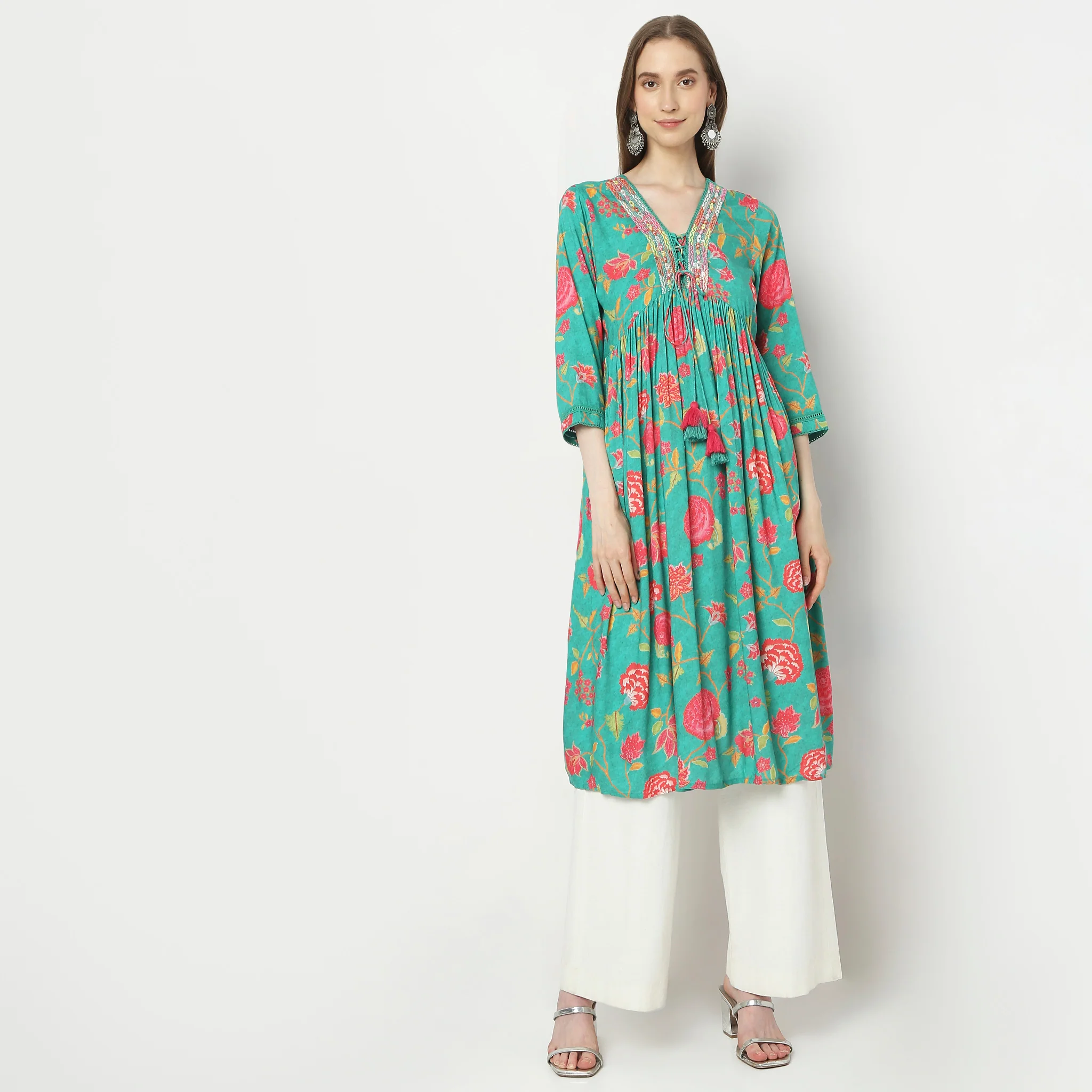 Flare Fit Printed Kurta - Image 2