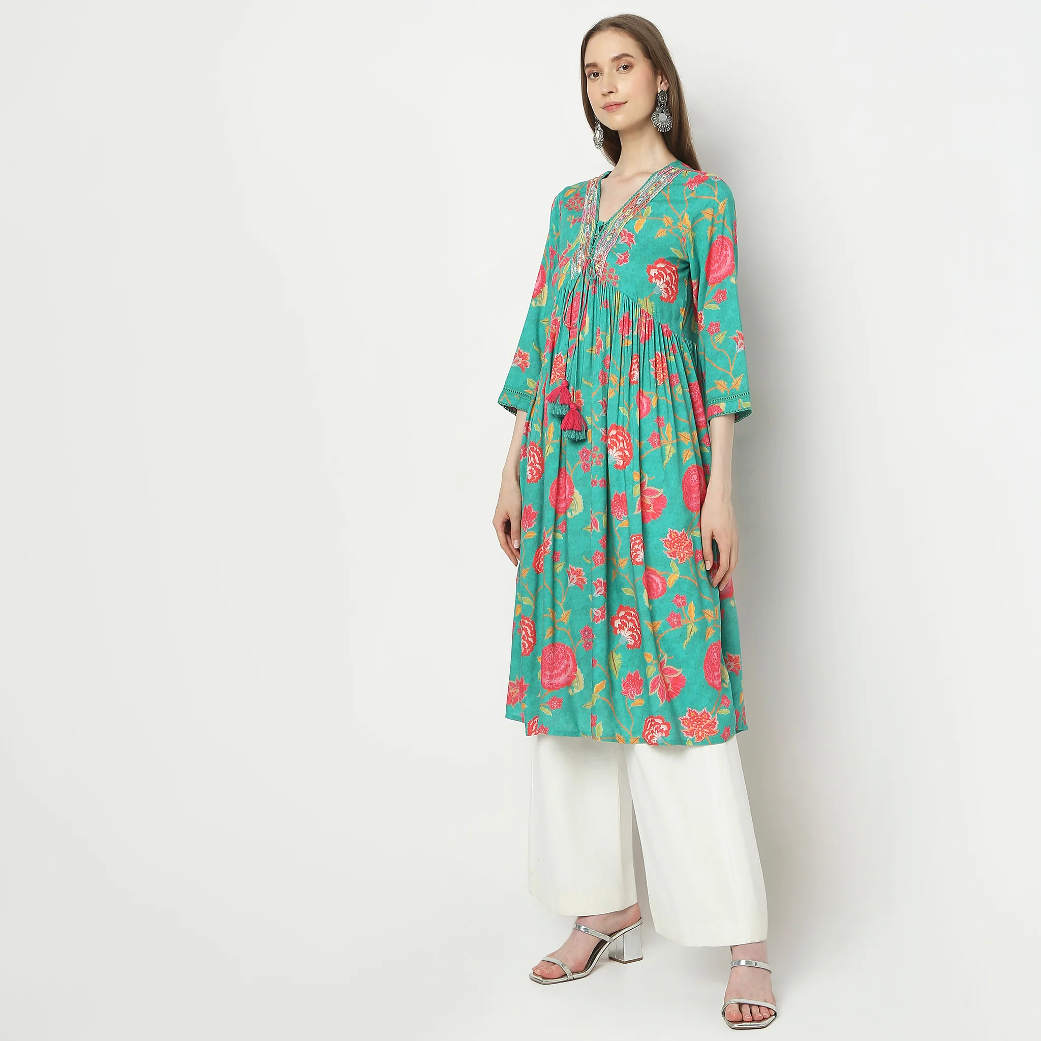 Flare Fit Printed Kurta - Image 5