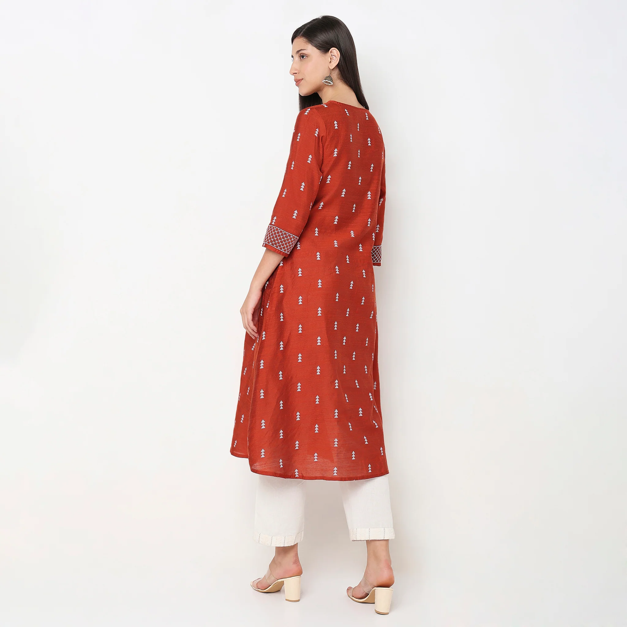Flare Fit Printed Kurta - Image 3