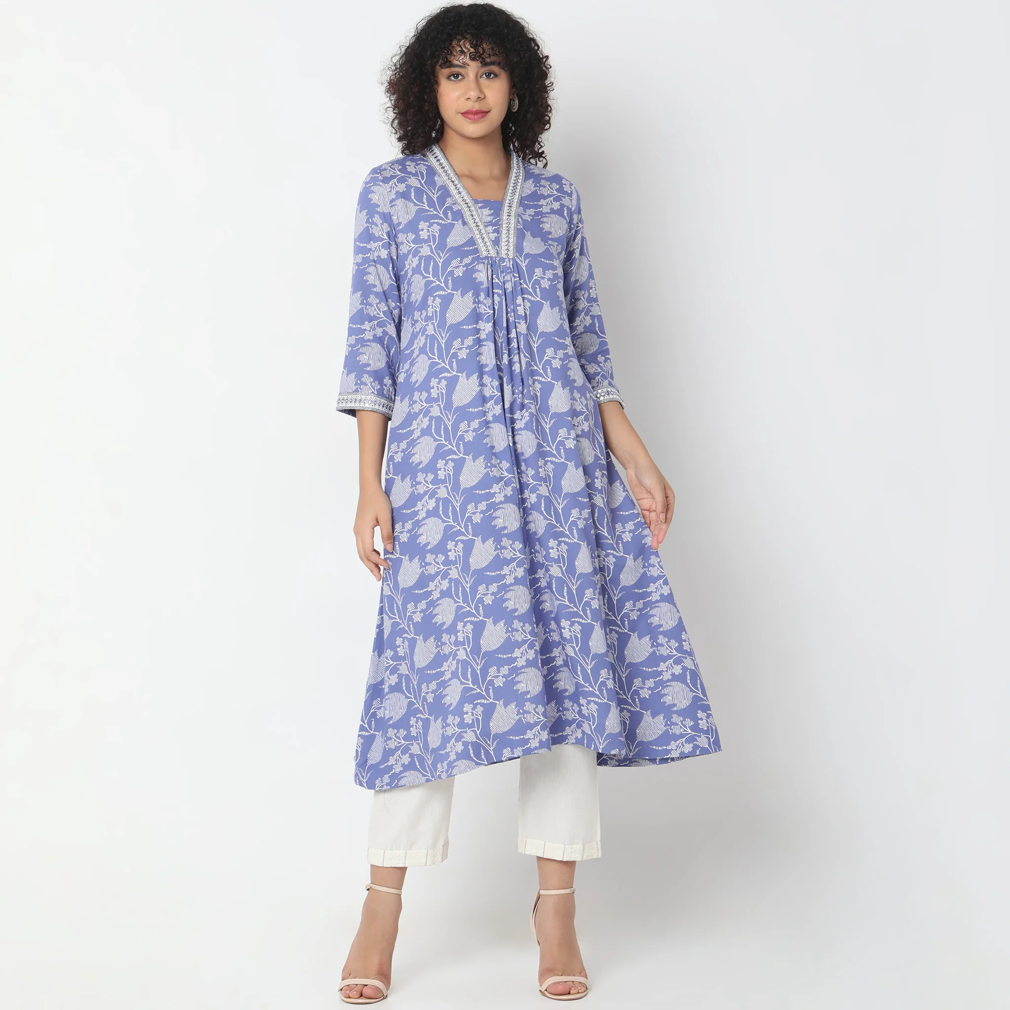 Flare Fit Printed Kurta - Image 2