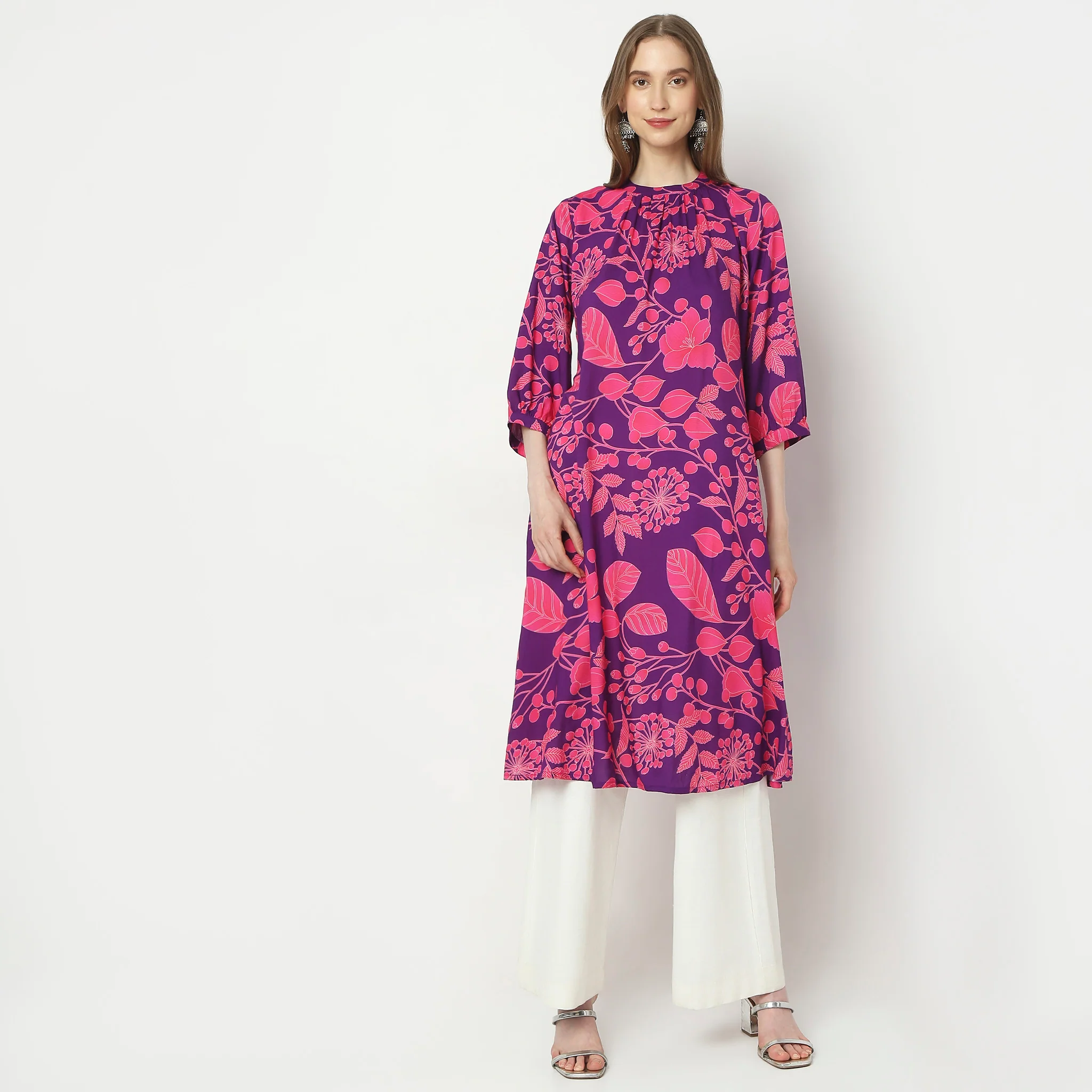 Flare Fit Printed Kurta - Image 2