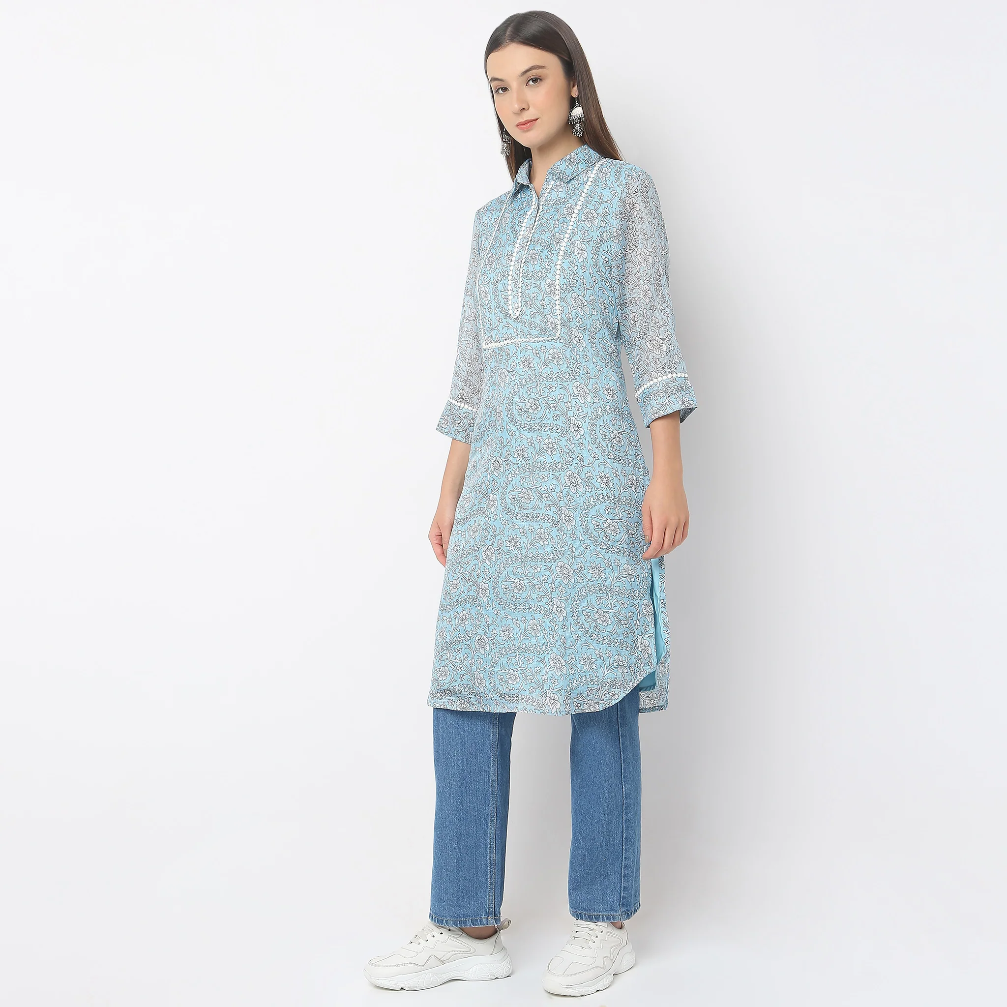Flare Fit Printed Kurta - Image 5
