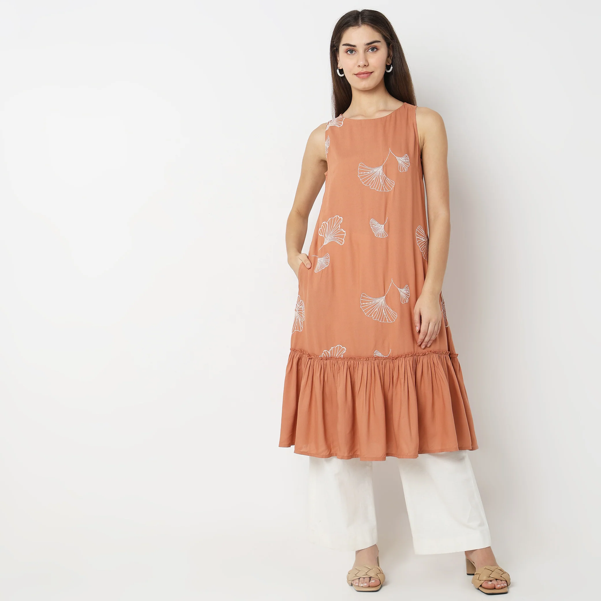 Flare Fit Printed Kurta - Image 2