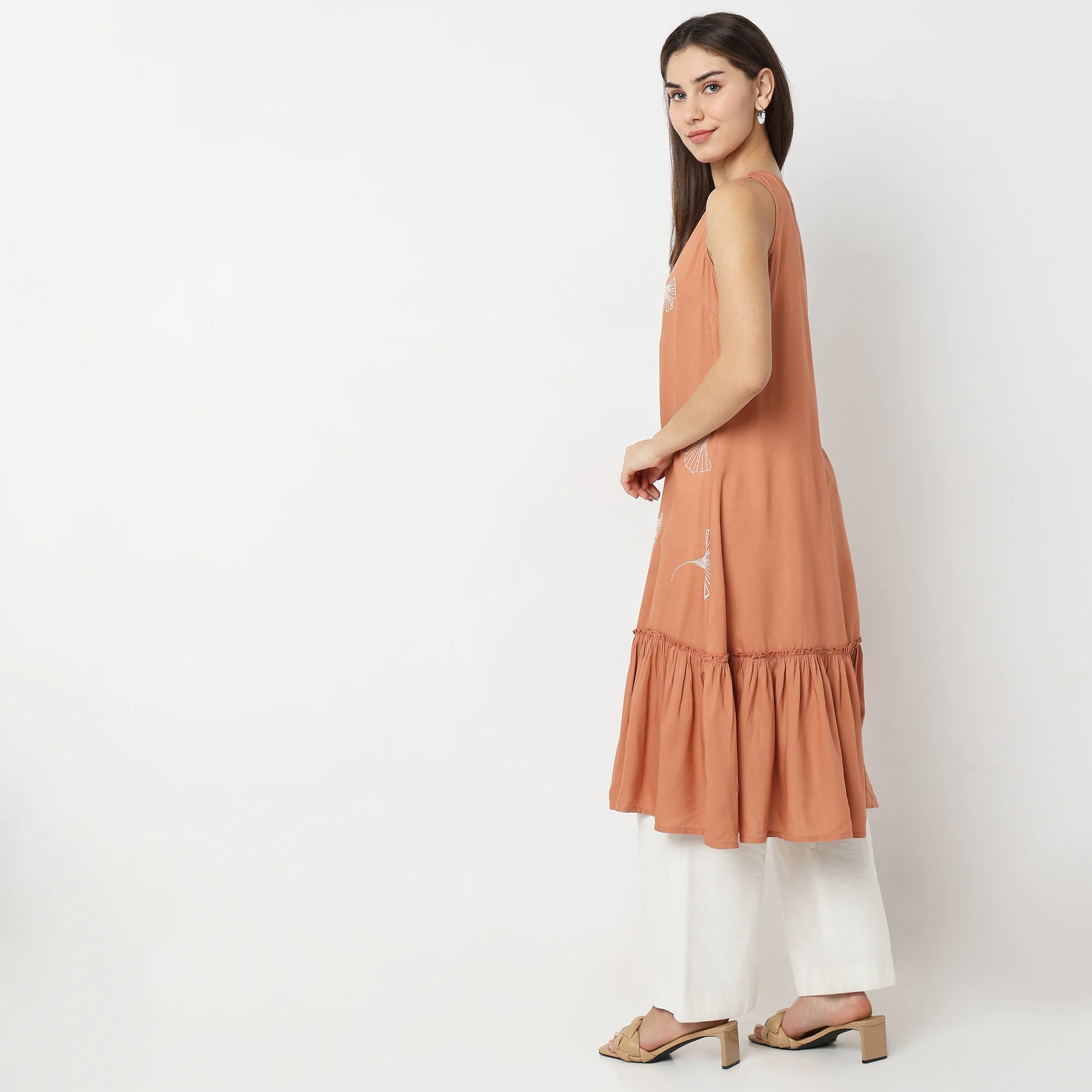 Flare Fit Printed Kurta - Image 3
