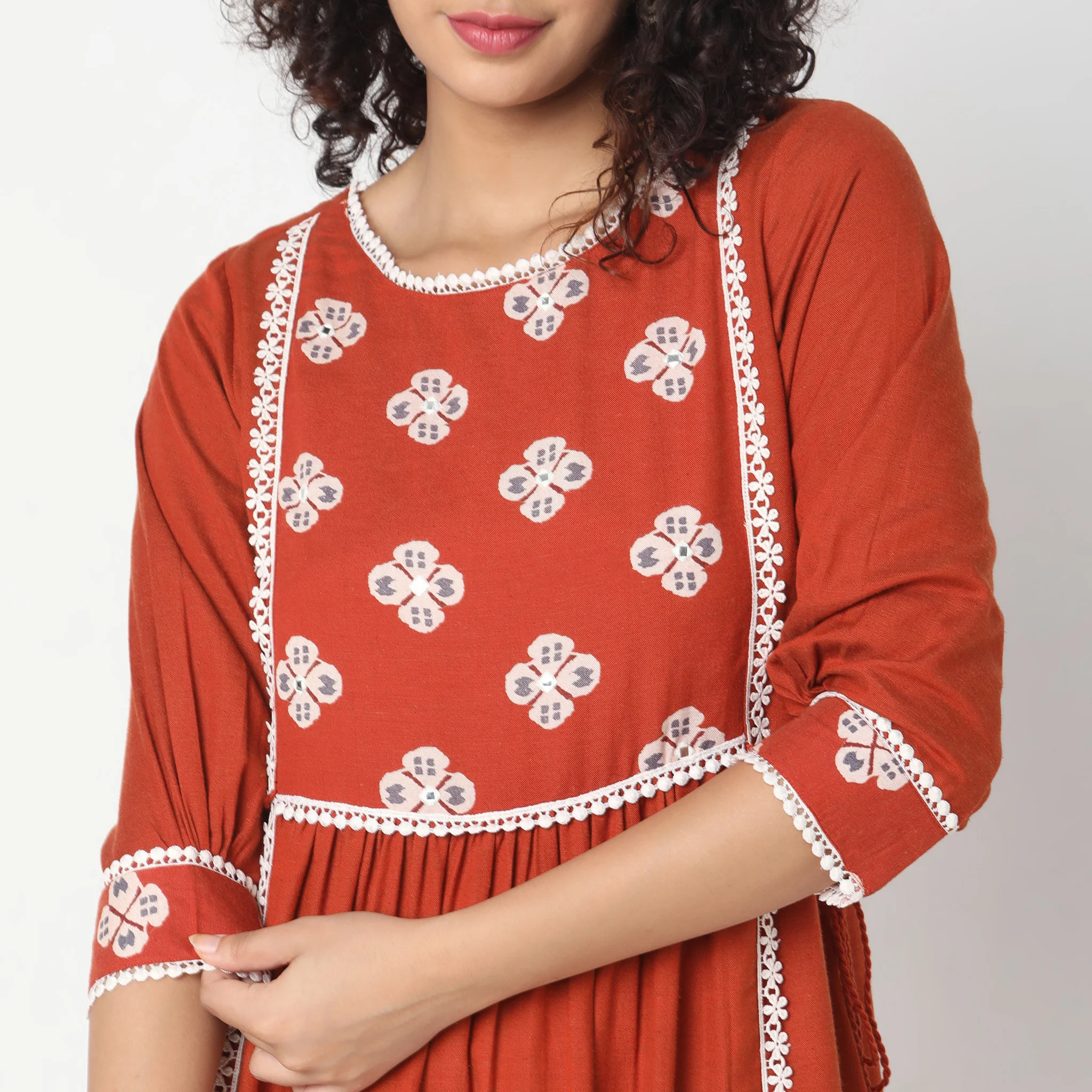 Flare Fit Printed Kurta - Image 4