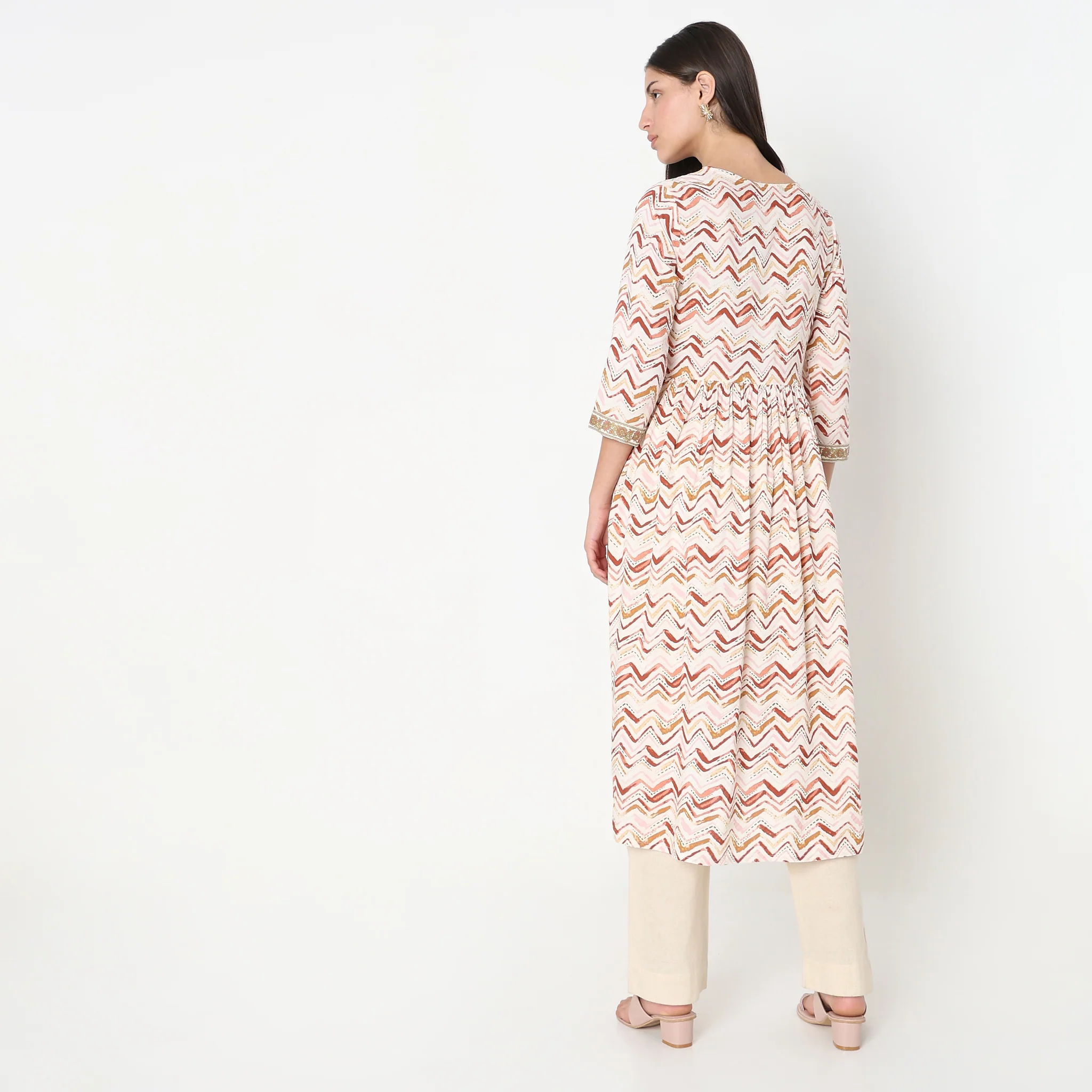 Flare Fit Printed Kurta - Image 8