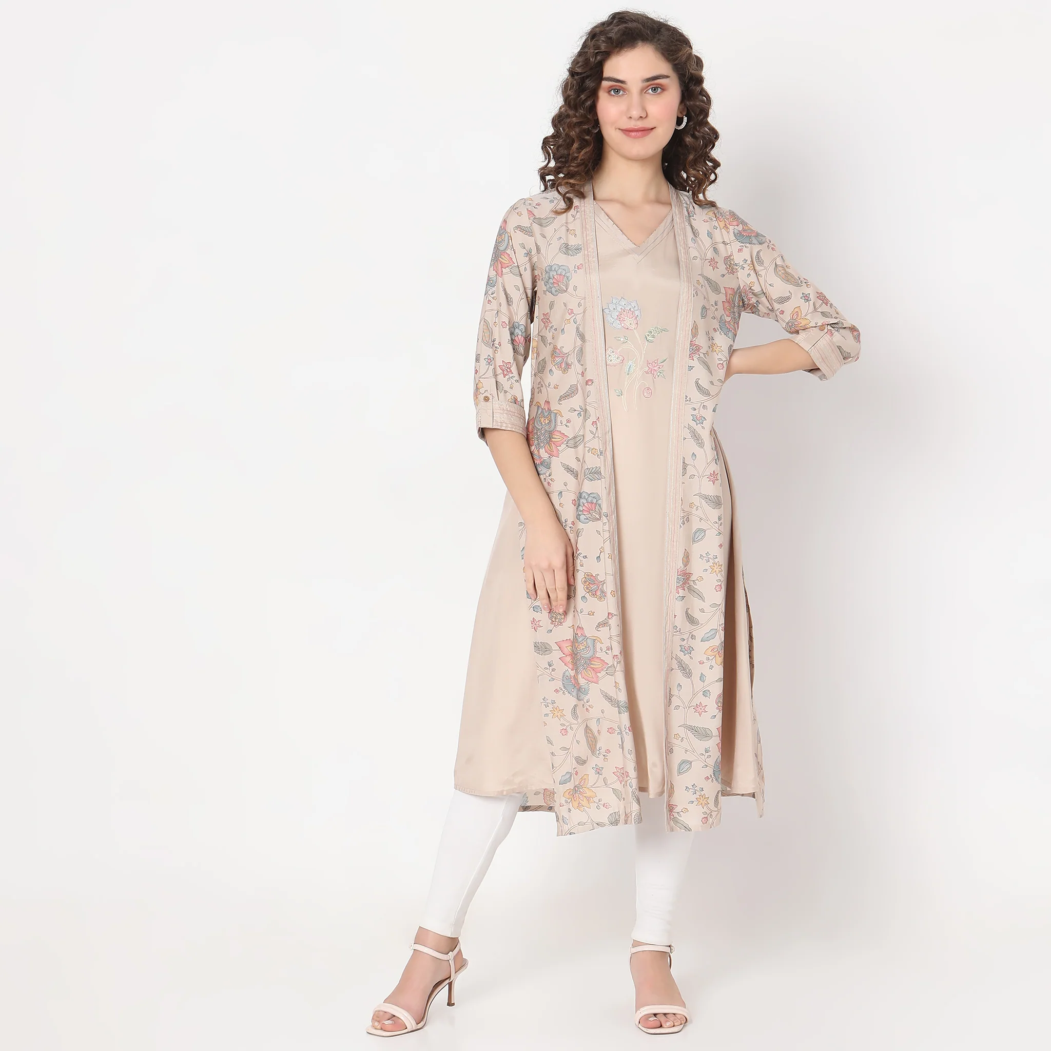 Flare Fit Printed Kurta - Image 2