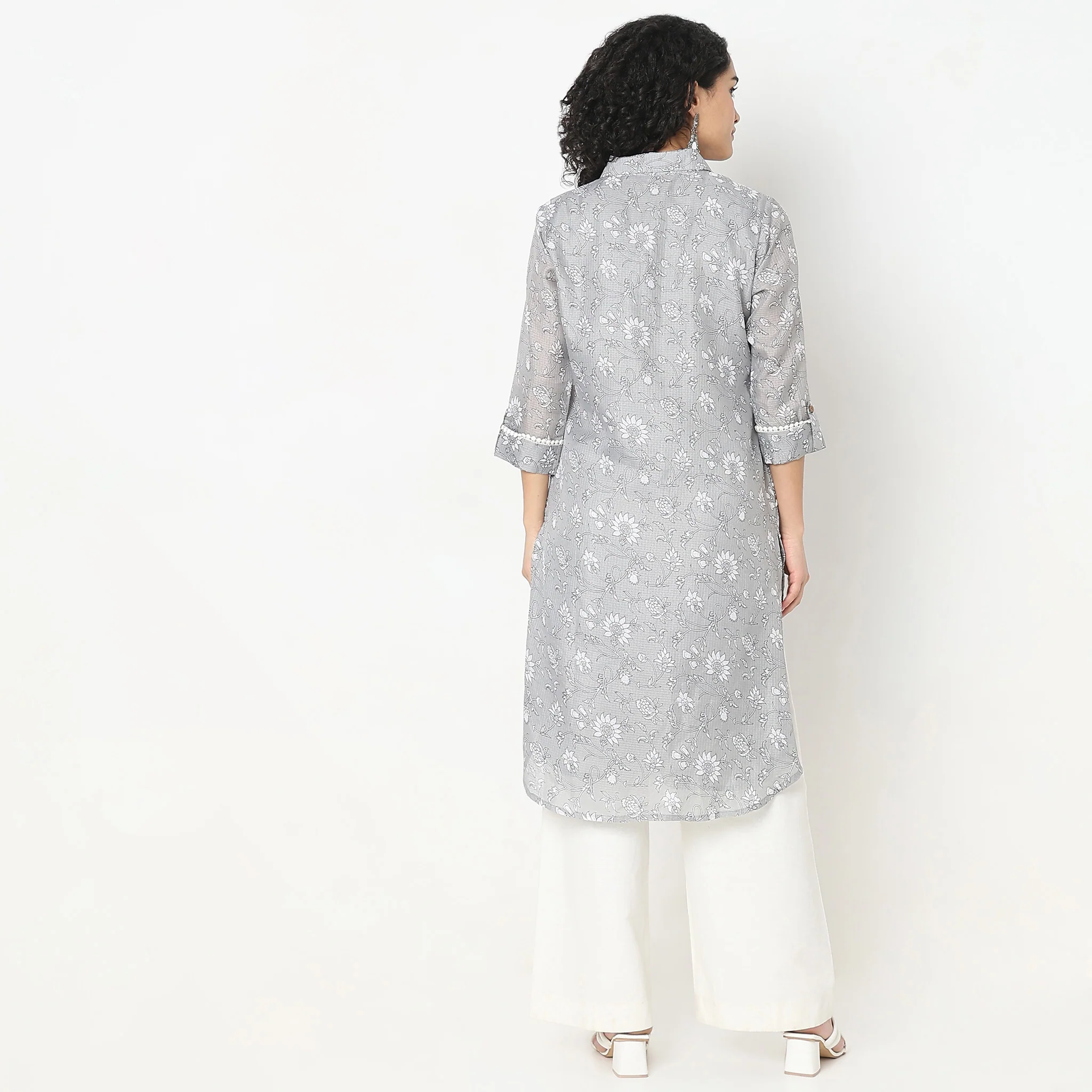 Flare Fit Printed Kurta - Image 3