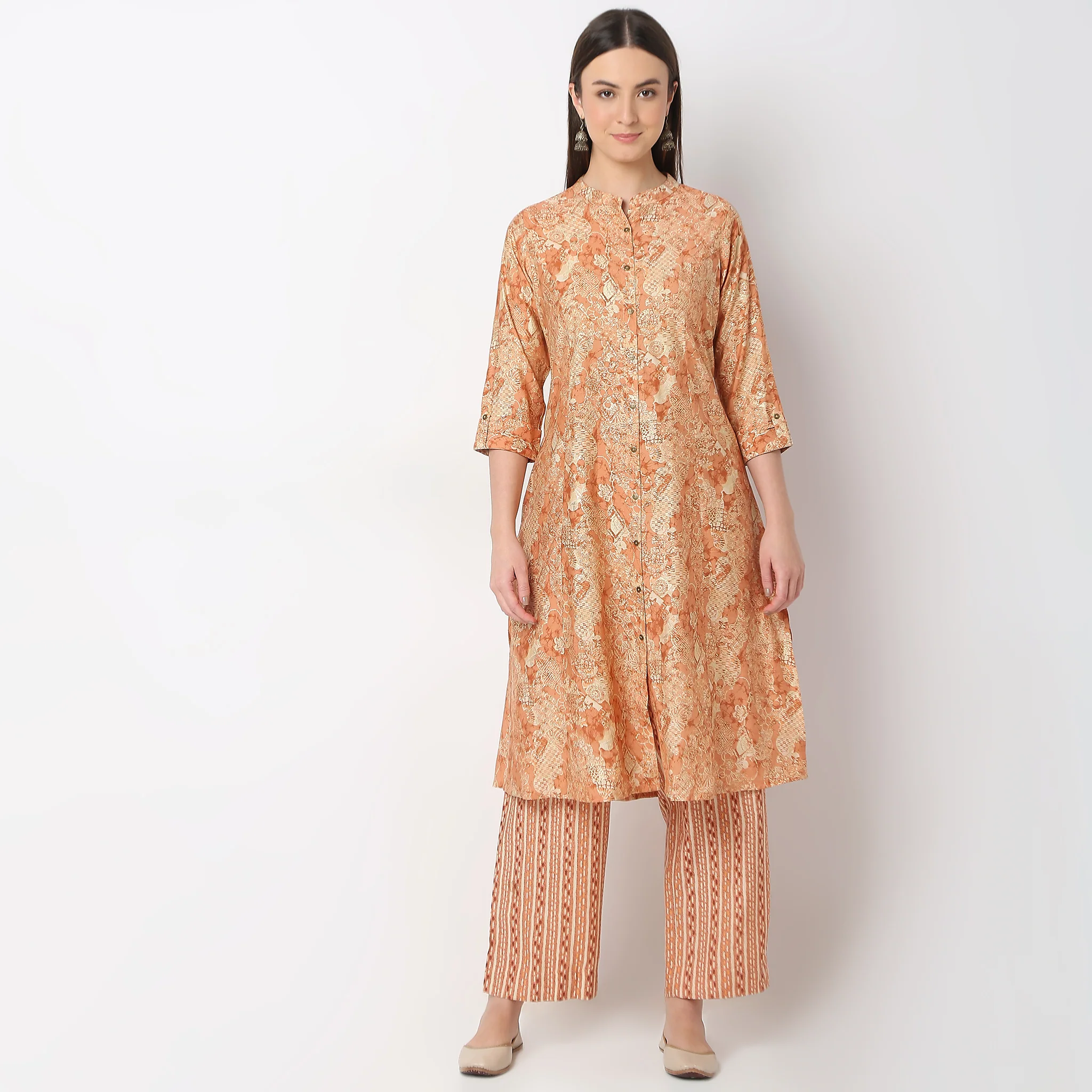 Flare Fit Printed Kurta With Pant Set - Image 2
