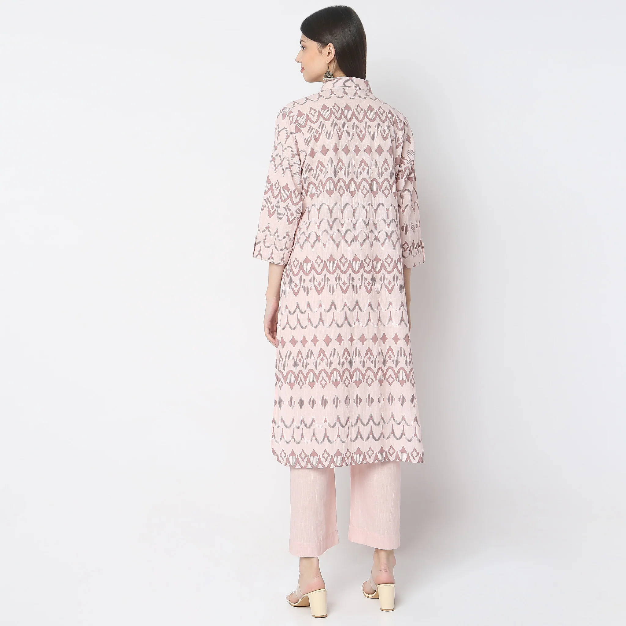 Flare Fit Printed Kurta With Pant Set - Image 3