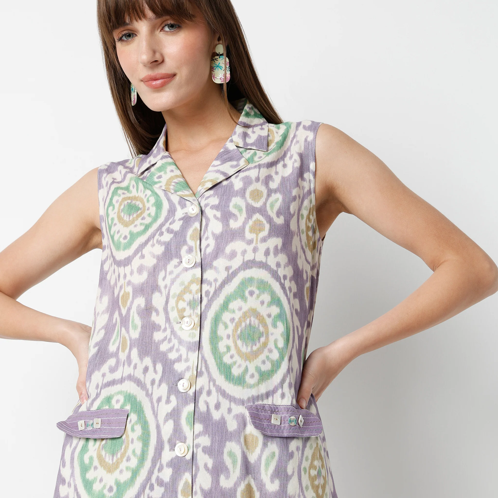 Flare Fit Printed Lapel Collar A-Line Sleeveless Kurta With Pant Set - Image 5