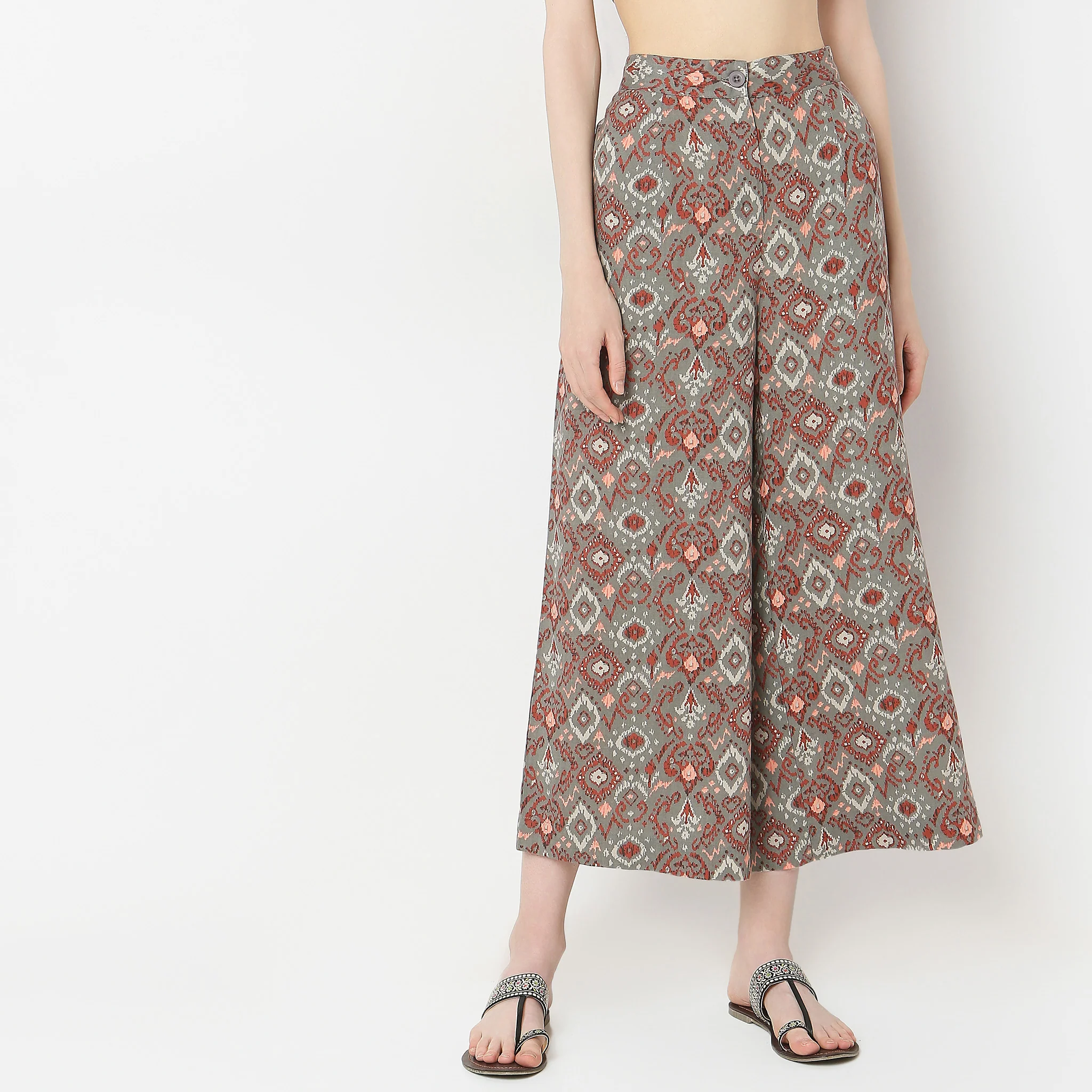 Flare Fit Printed Mid Rise Culottes - Image 2