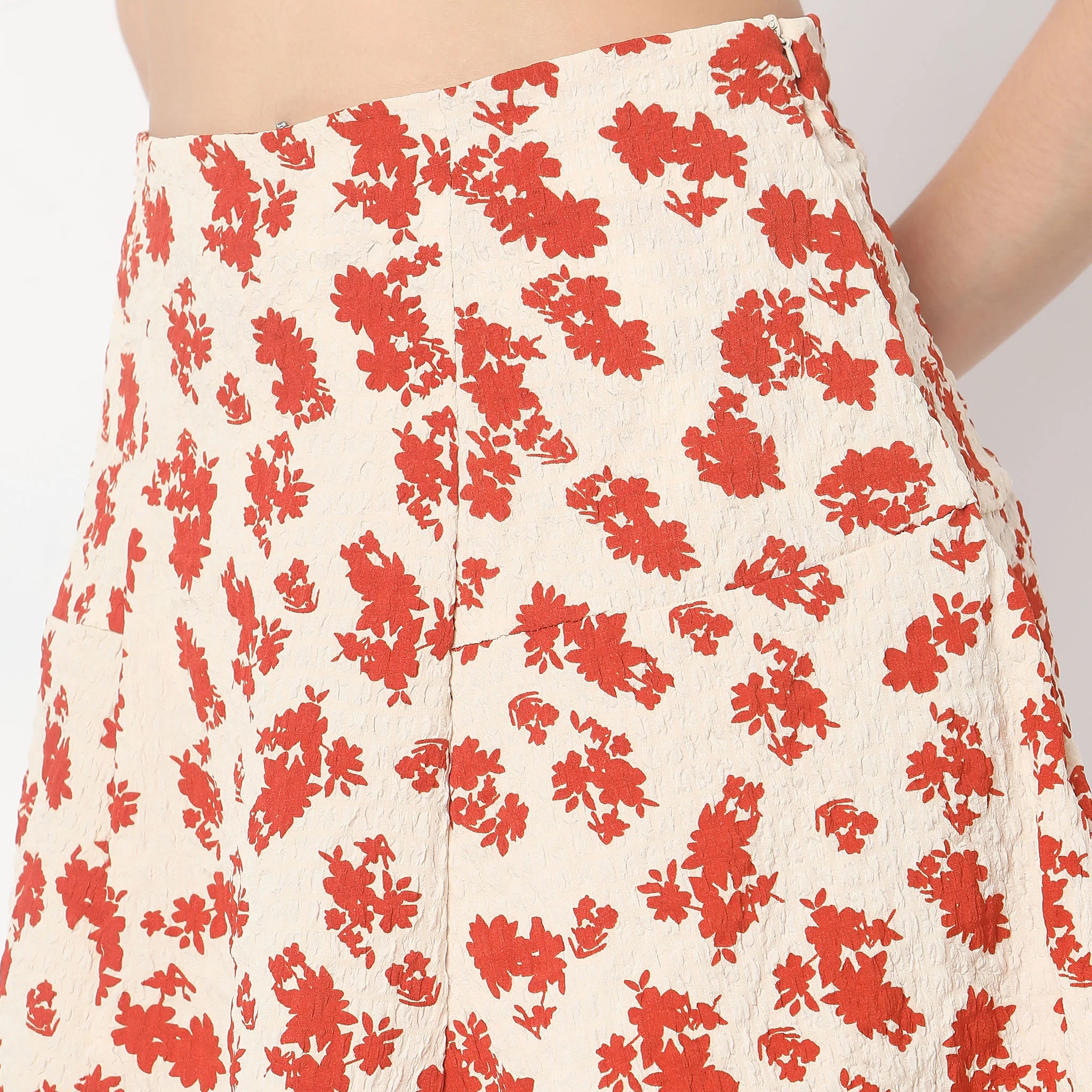 Flare Fit Printed Mid Rise Skirt - Image 4