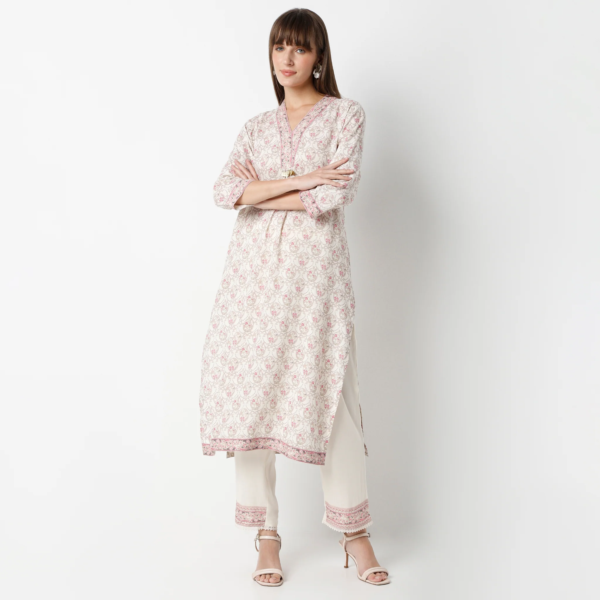 Flare Fit Printed Round Neck Kurta And Pant With Dupatta Set
