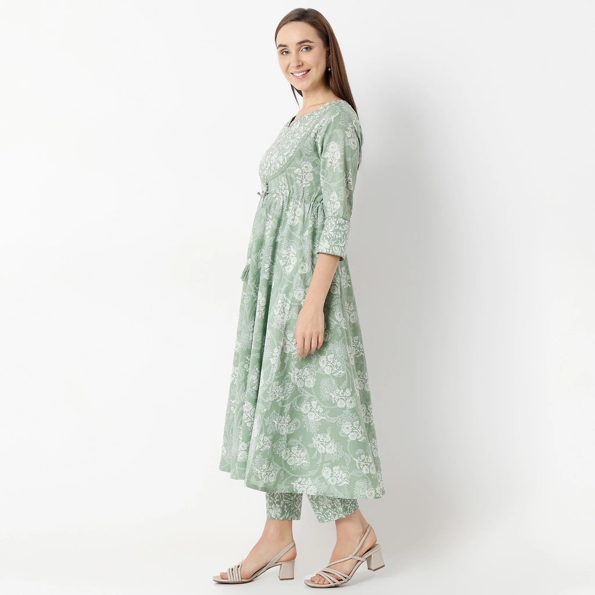 Flare Fit Printed Kurta Set - Image 5
