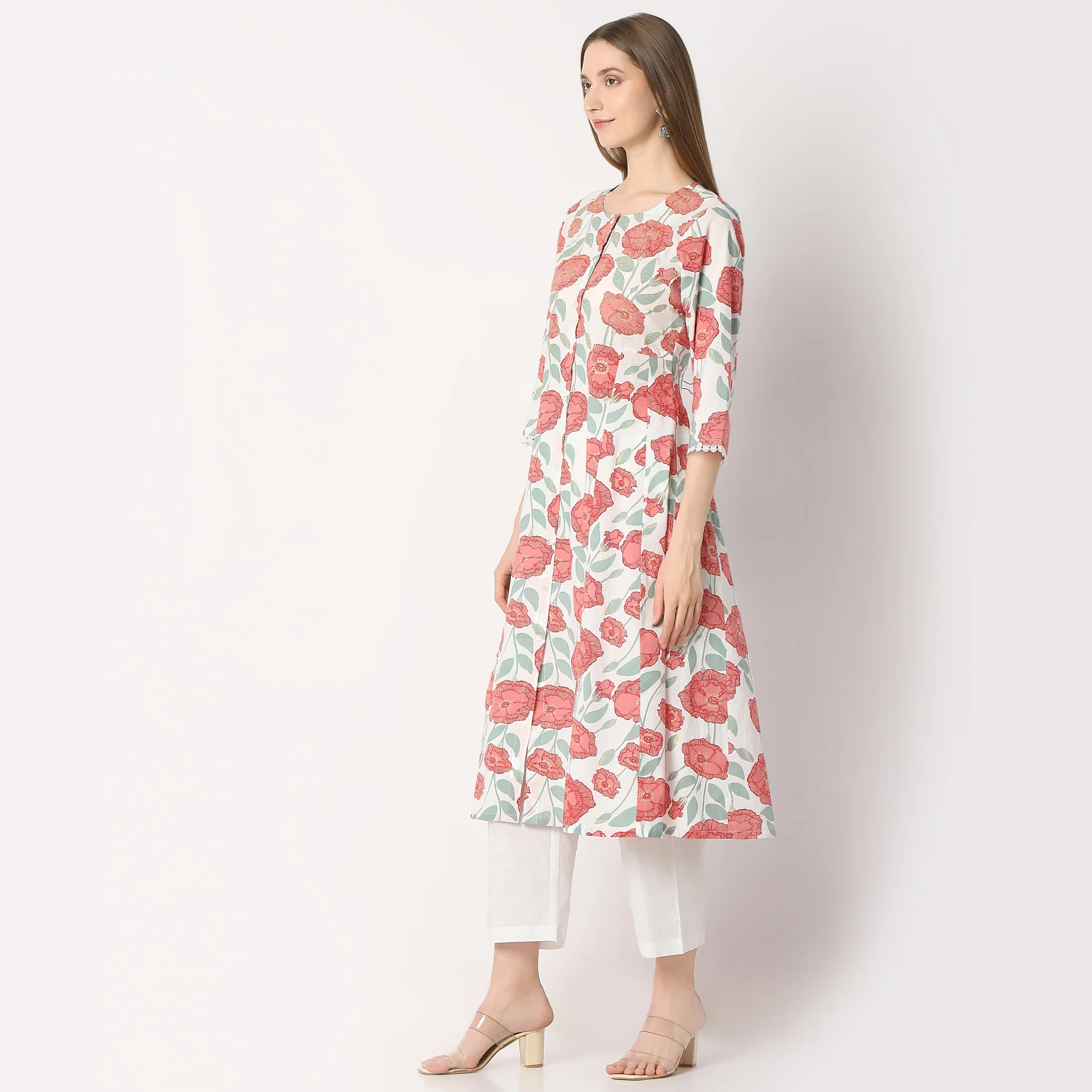 Flare Fit Printed Round Neck Kurta And Pant With Dupatta Set - Image 5