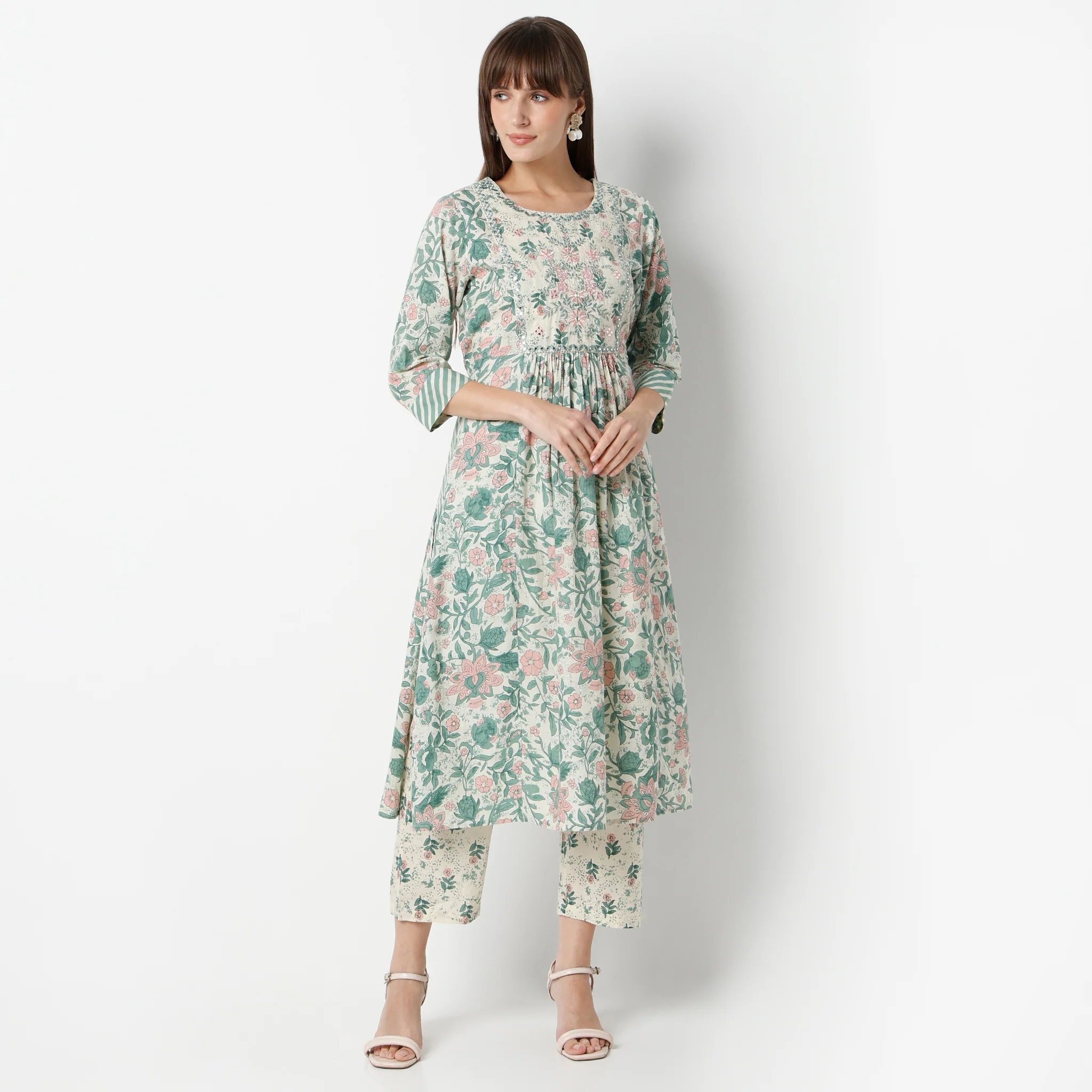 Flare Fit Printed Round Neck Traditional Kurta And Pant With Dupatta Set