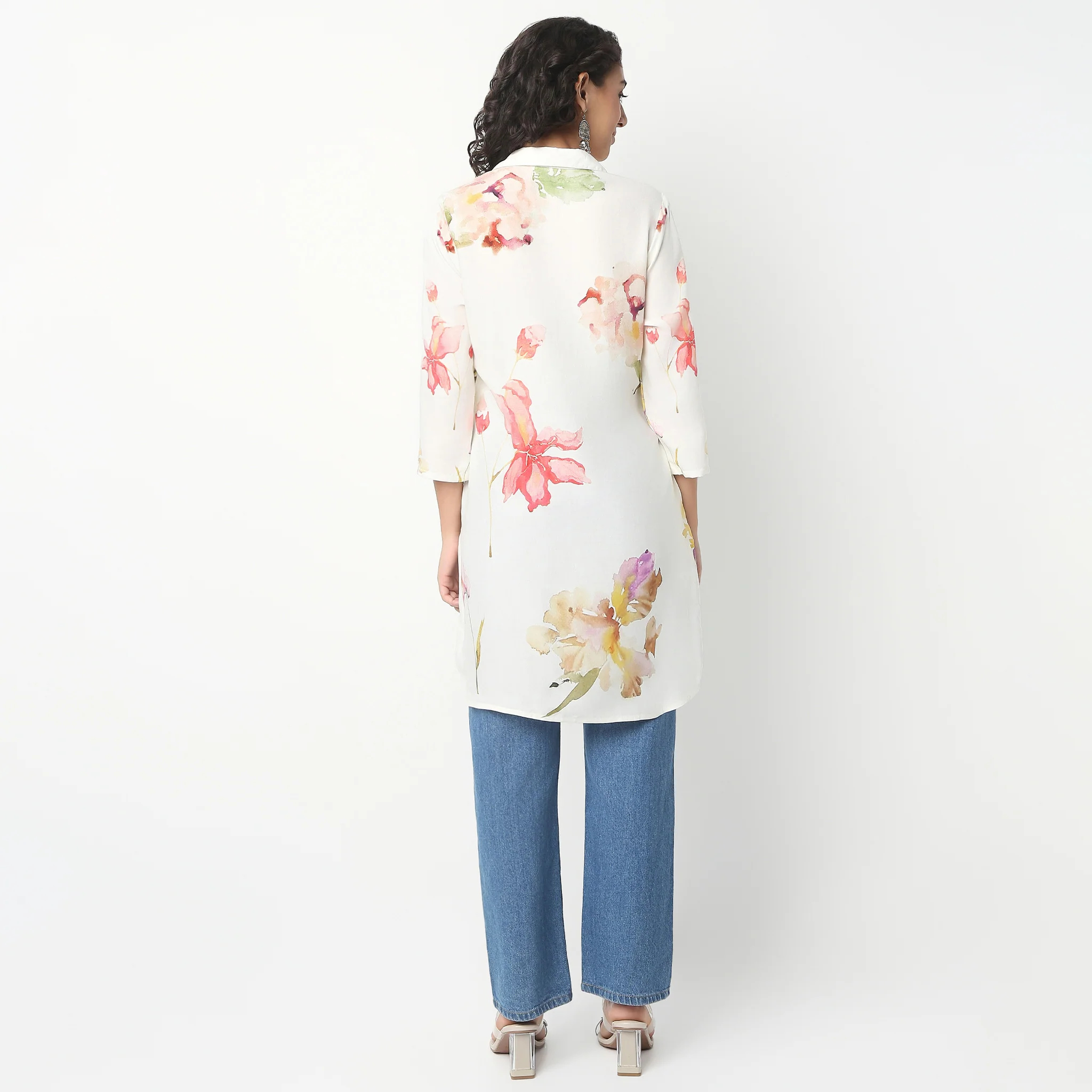 Shirt Collar Above Knee Three-Fourth Sleeve Flare Fit Printed Kurta - Image 3