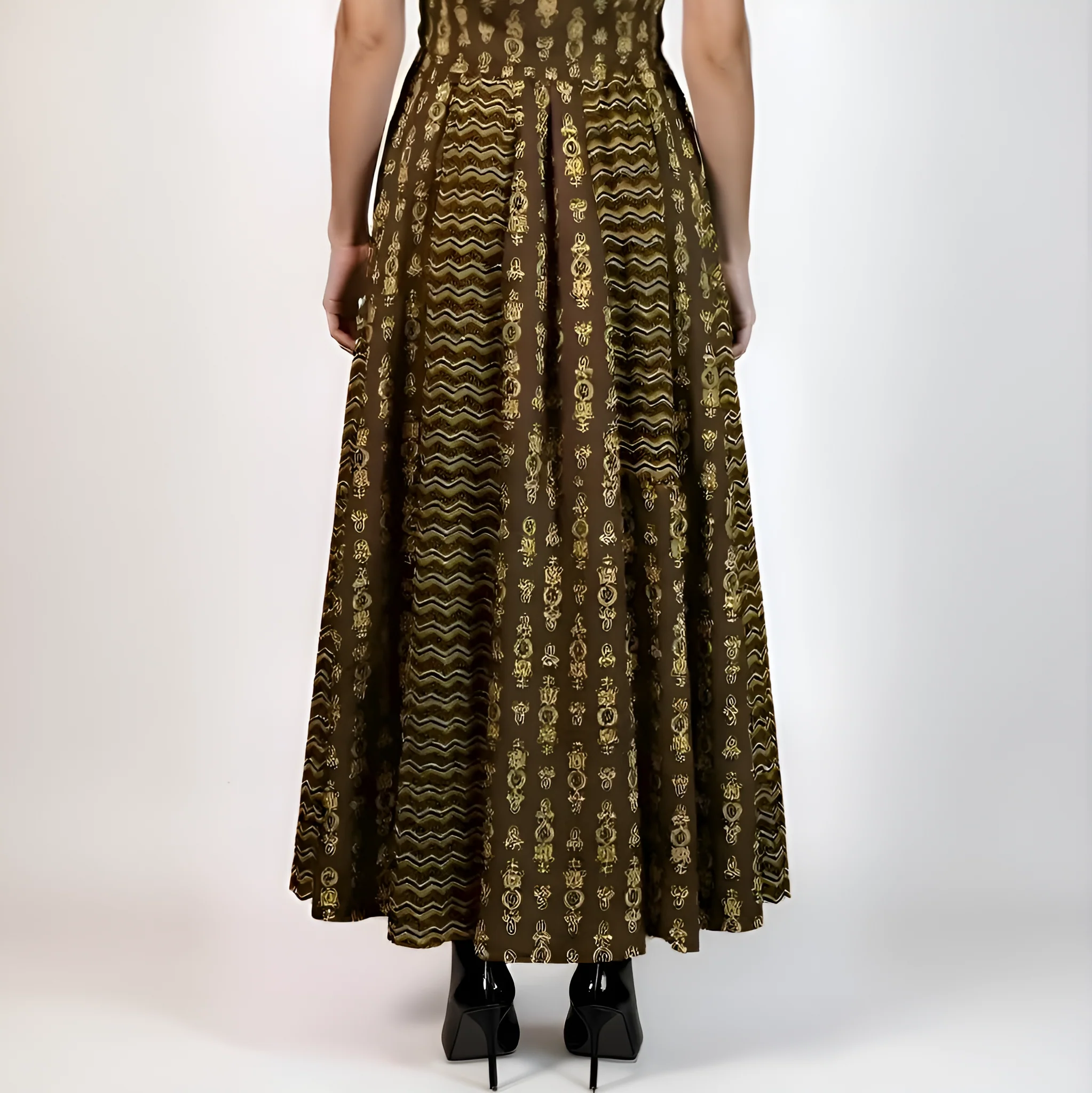 Printed Below Knee Flared Skirt - Image 3