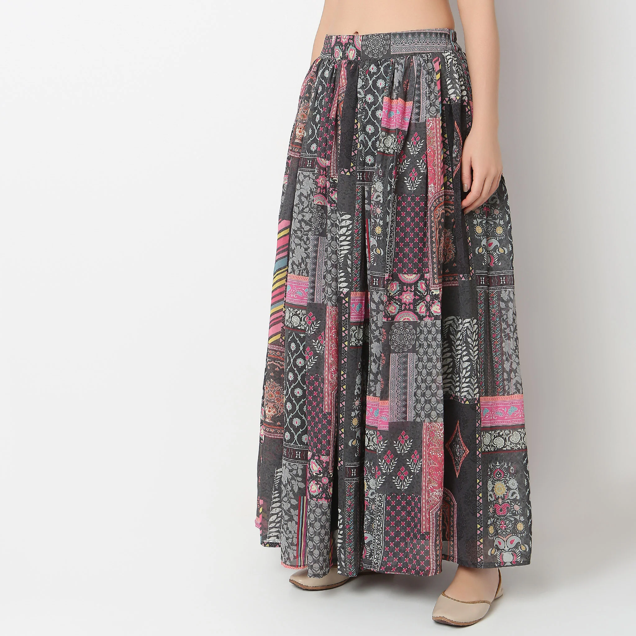 Flare Fit Printed Skirt - Image 5