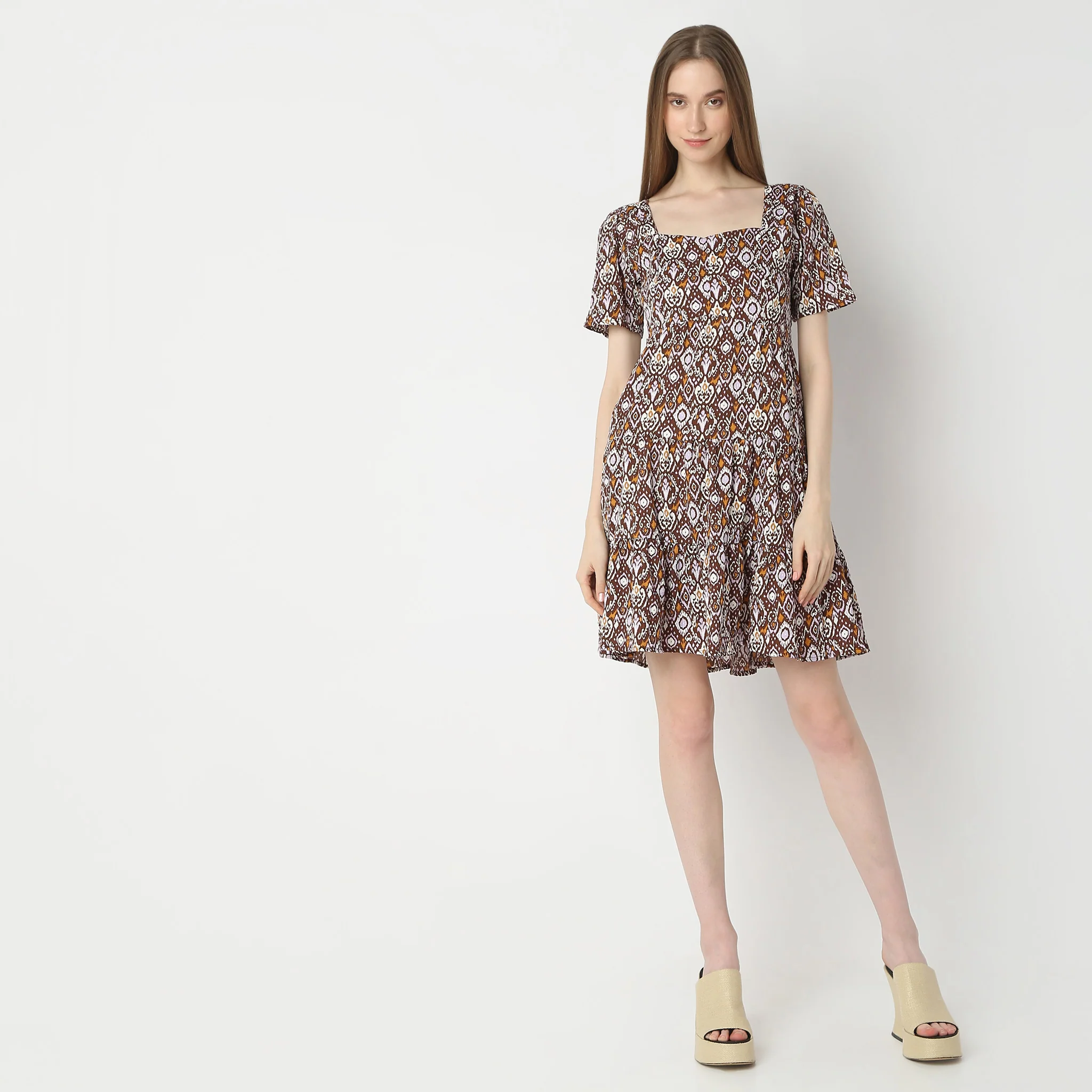 Floral Print Back Ruched Above Knee Dress - Image 2