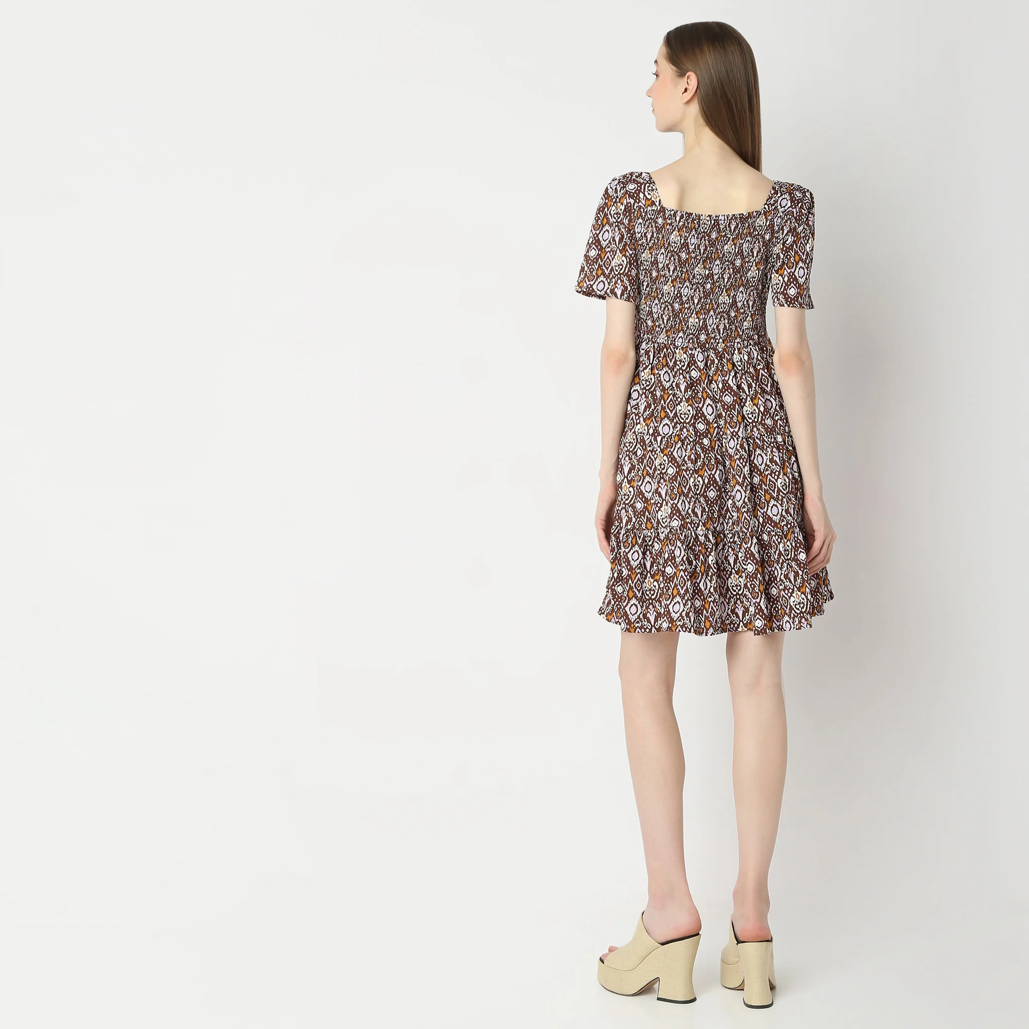 Floral Print Back Ruched Above Knee Dress - Image 3