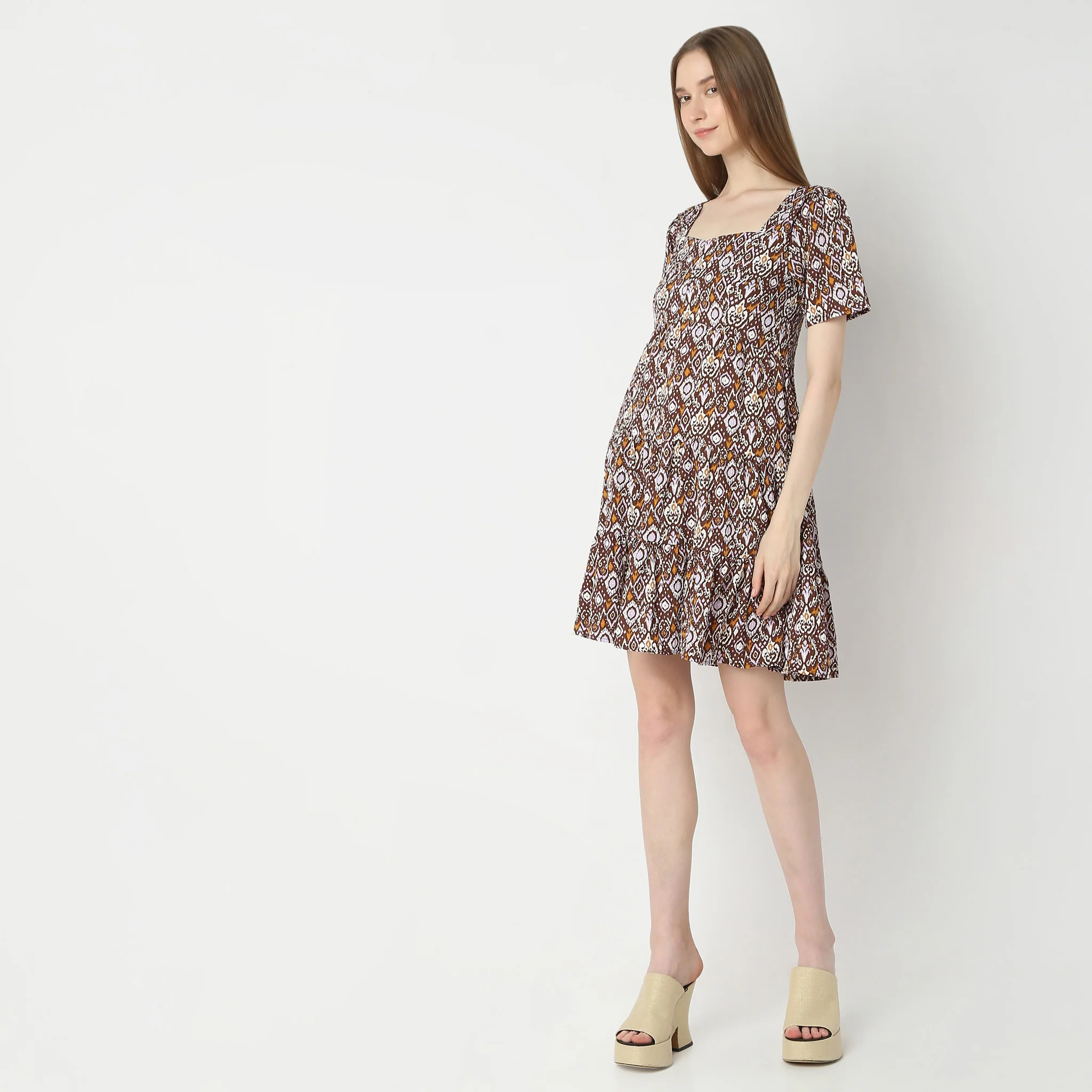 Floral Print Back Ruched Above Knee Dress - Image 5