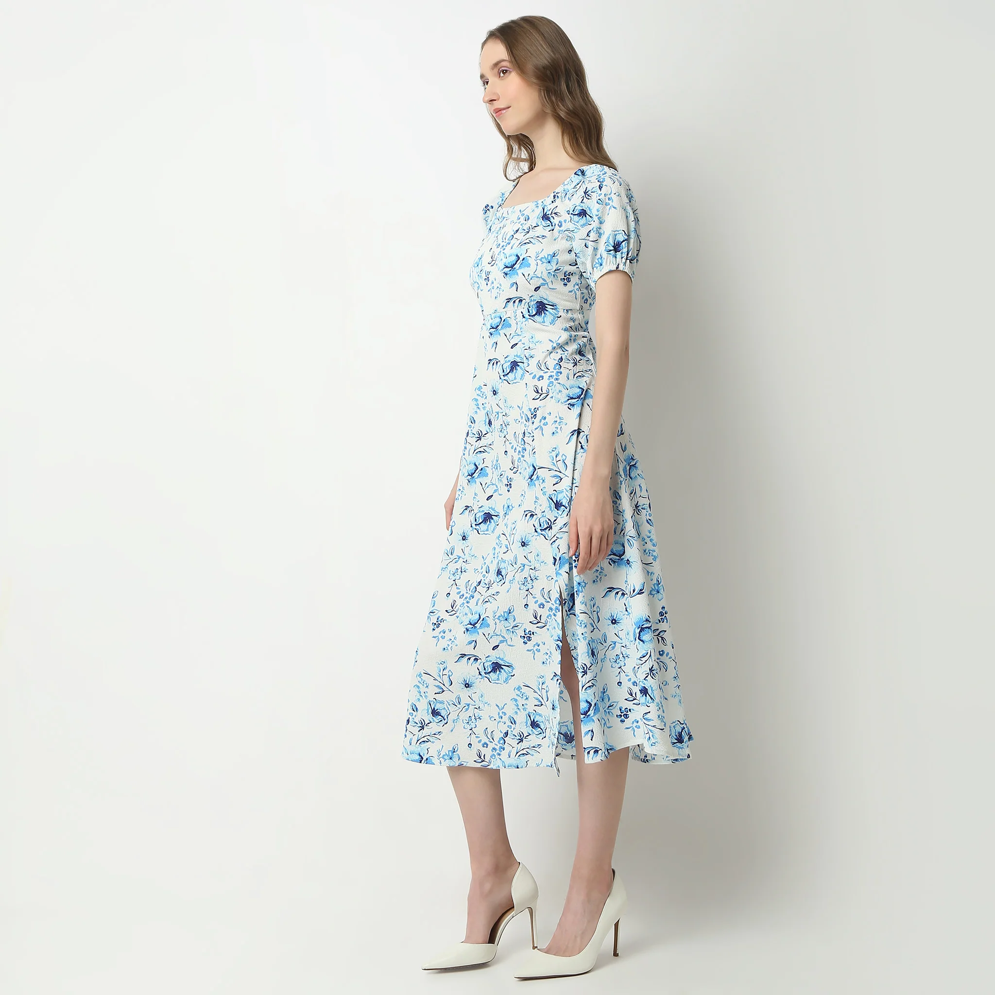 Flare Fit Printed Short Sleeve Square Neck Below Knee Betty Dress - Image 4