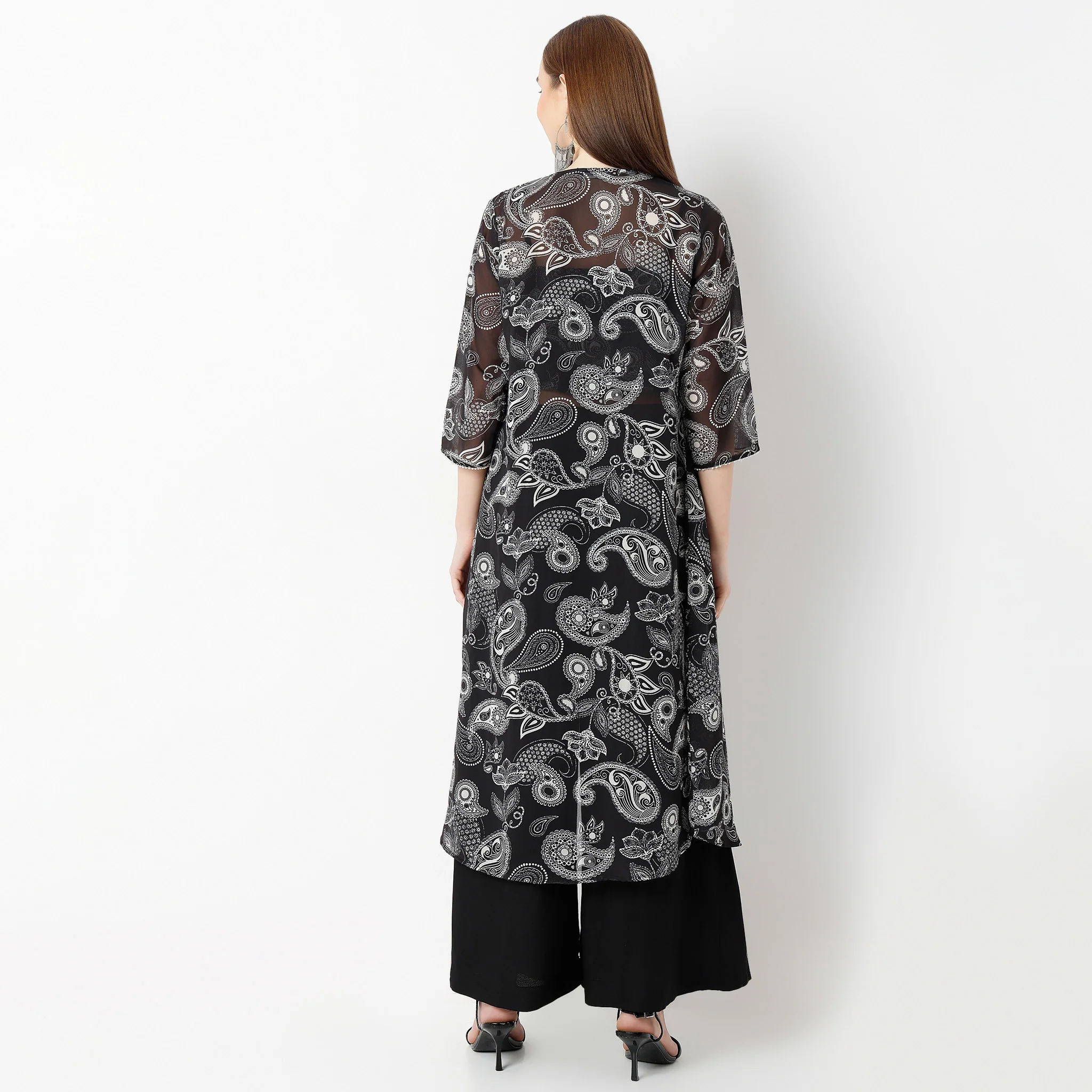 Printed Square Neck Speghetti Crop Top With Three-Fourth Sleeve Calf Length Flare Fit Shrug And Solid Pallazo Co-Ords - Image 3