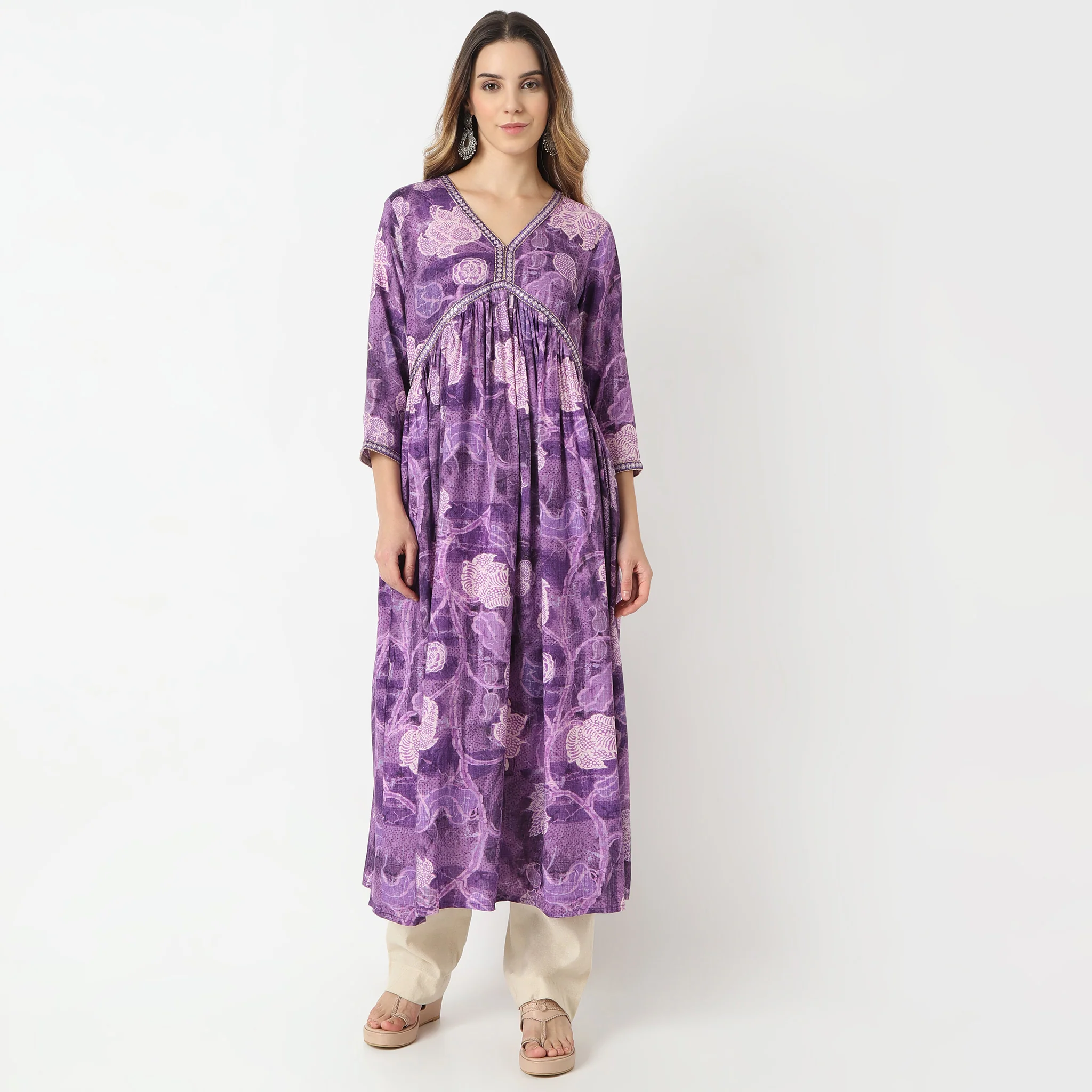 Flare Fit Printed V-Neck Alia Cut Below Knee Kurta - Image 2