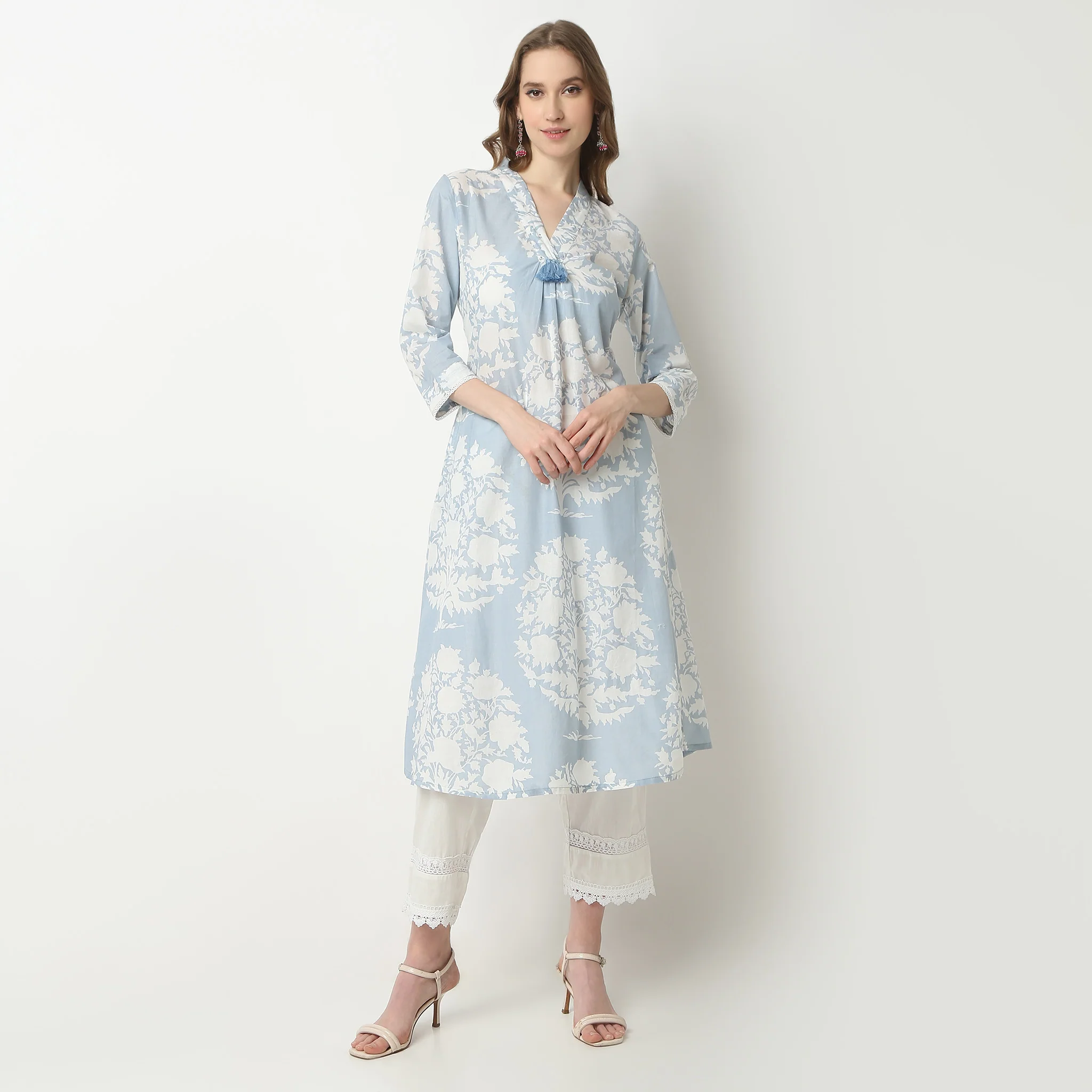 Flare Fit Printed V-Neck Gathered Jaipur Essence Flared Below Knee Kurta - Image 2