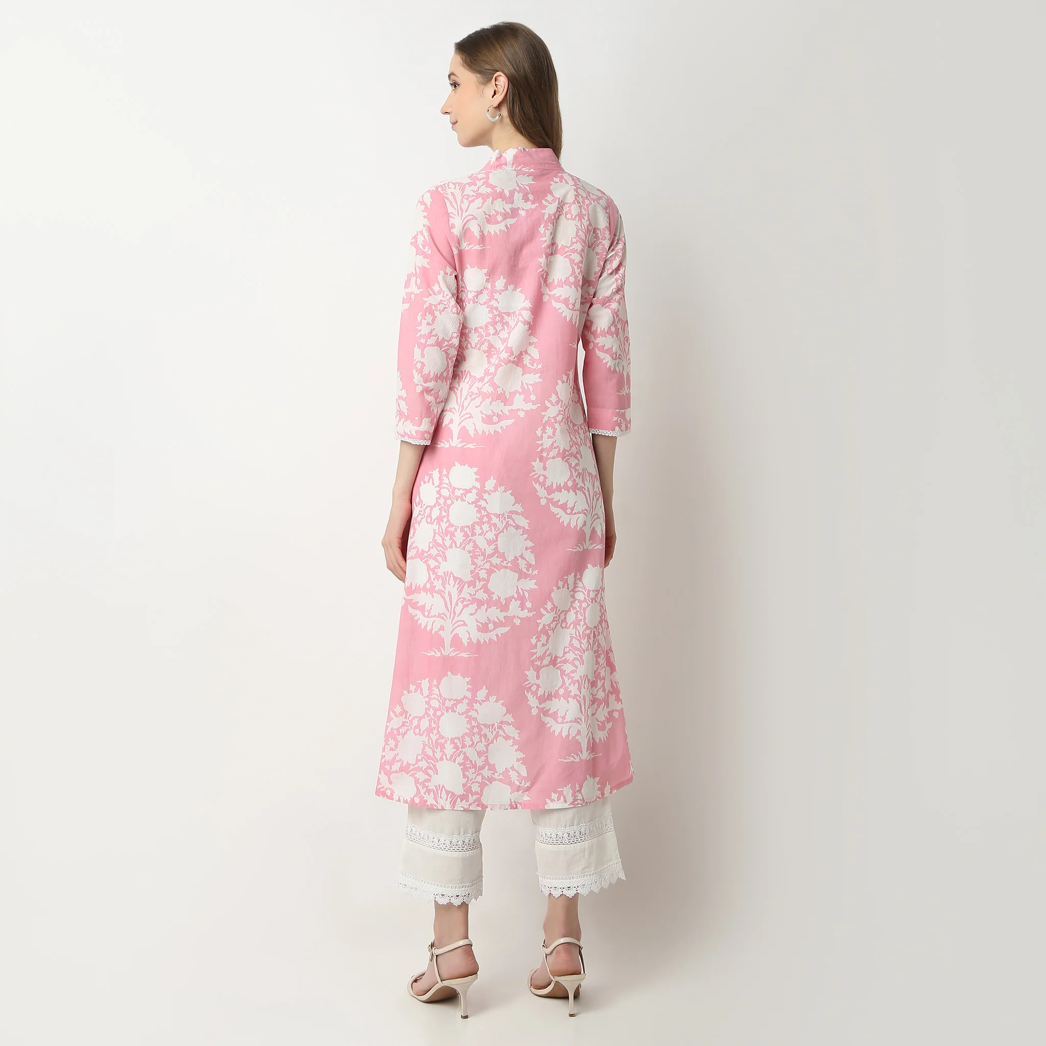 Flare Fit Printed V-Neck Gathered Jaipur Essence Flared Below Knee Kurta - Image 3