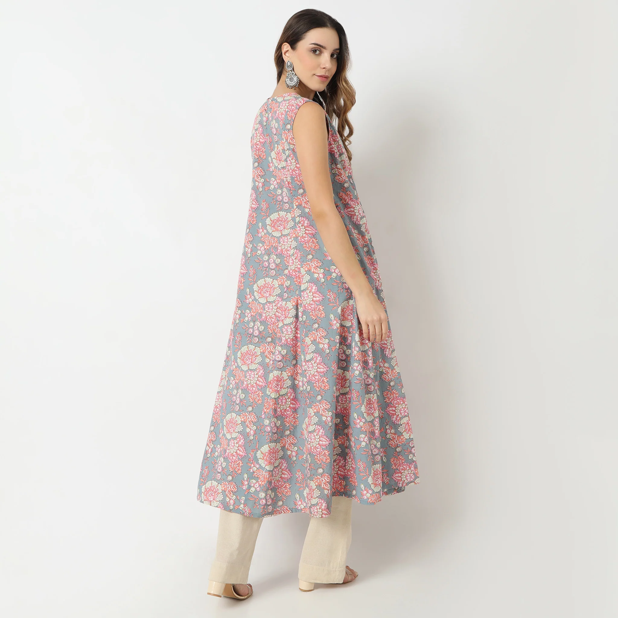 Flare Fit Printed Sleeveless V-Neck Flared Jaipur Essence Flared Below Knee Kurta - Image 3