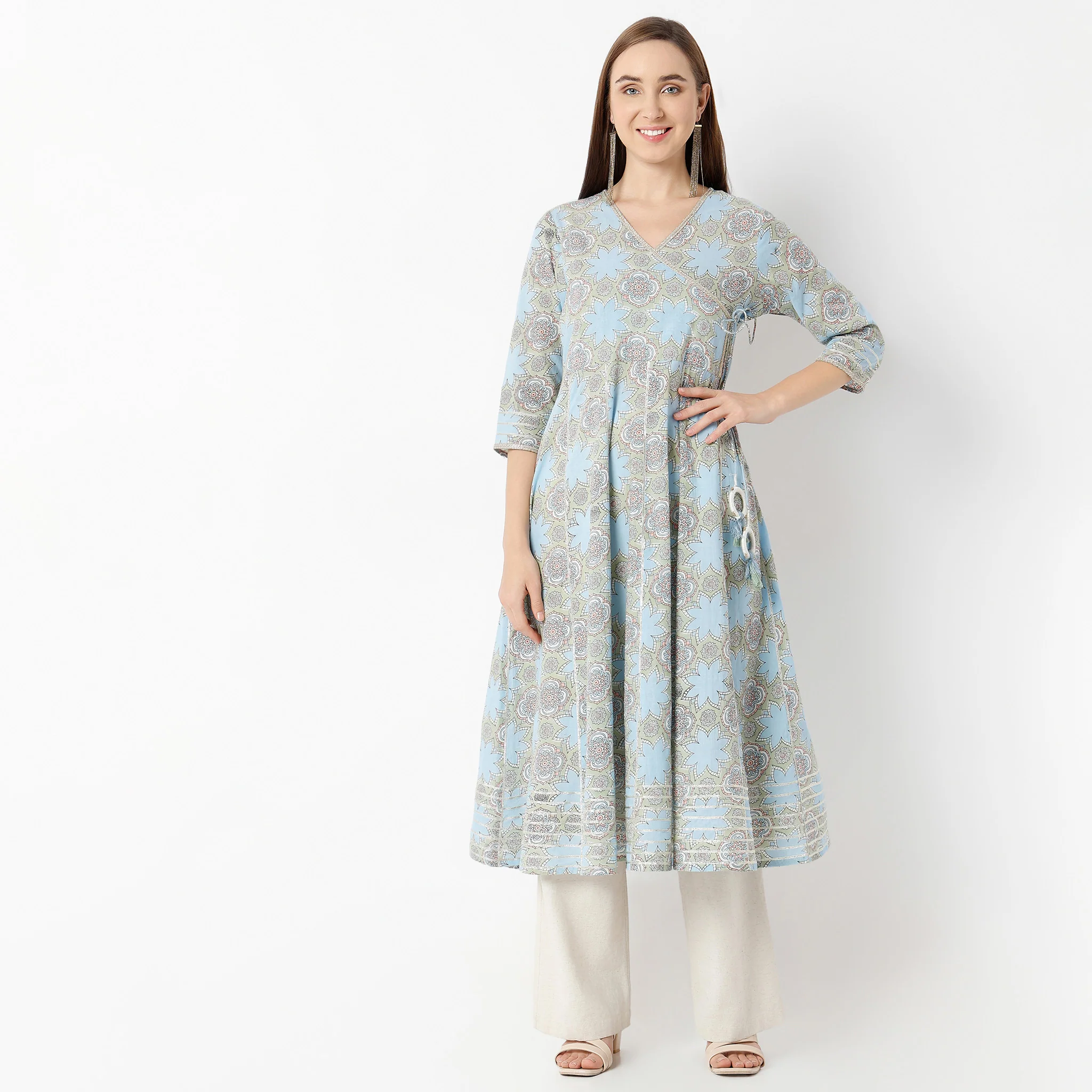 Flare Fit V-Neck Printed Kurta - Image 2