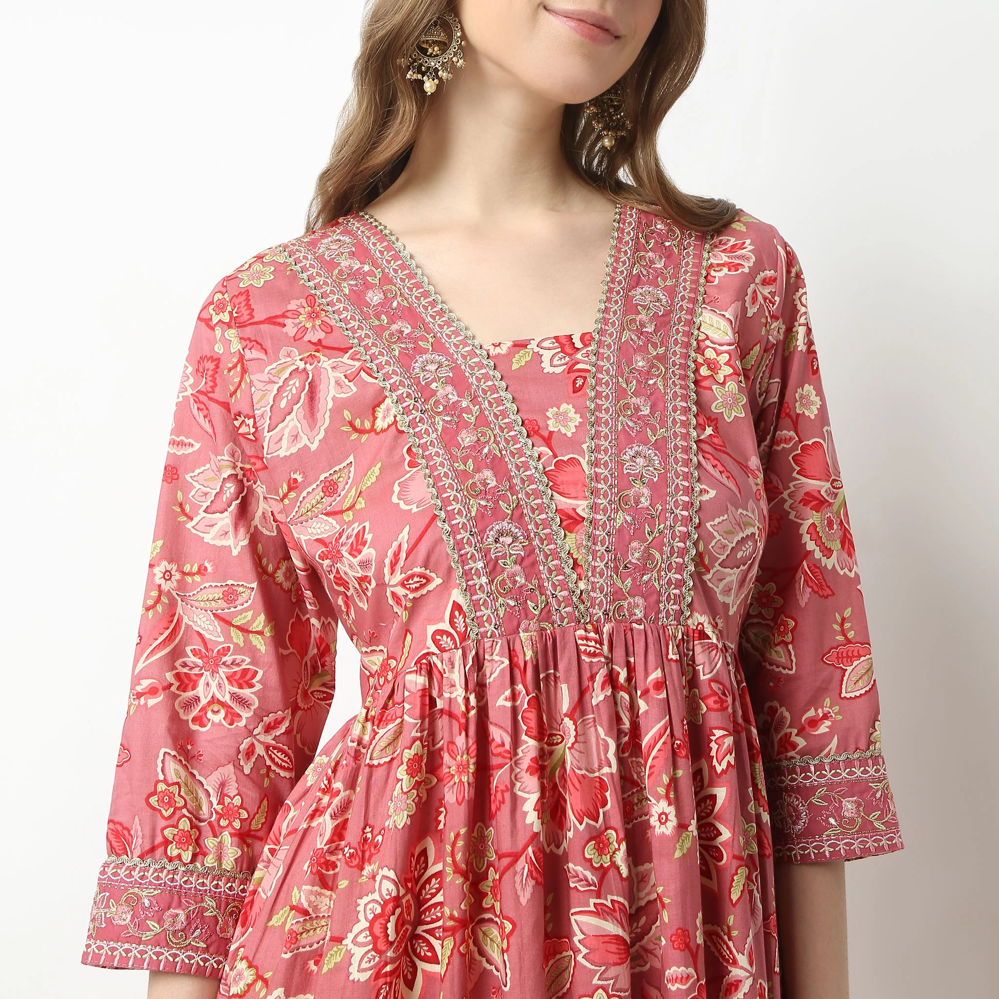 Flare Fit Printed V-Neck Flared Below Knee Alia Cut With Earthy Color Kurta - Image 5