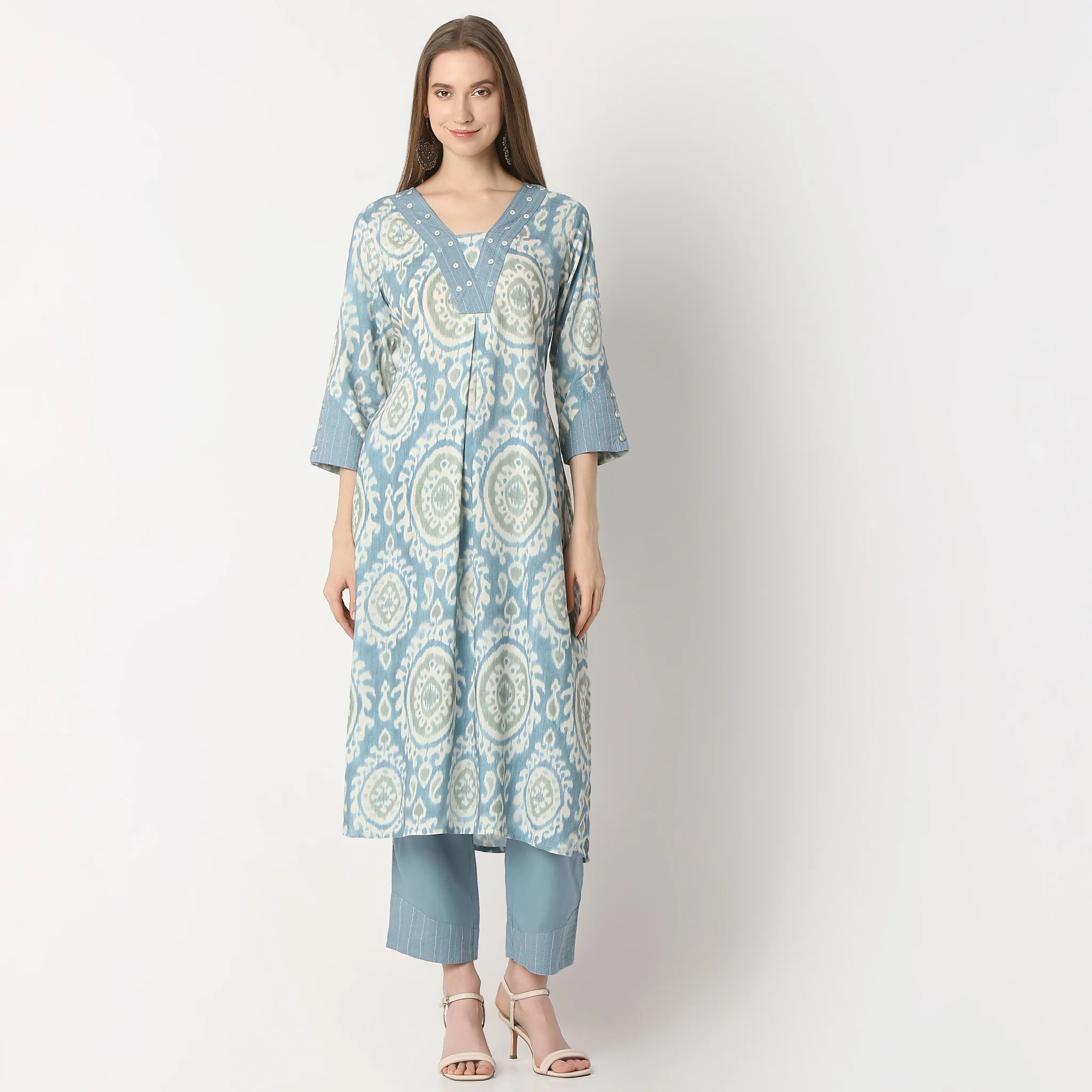 Flare Fit Printed V-Neck A-Line Kurta With Pant Set - Image 2