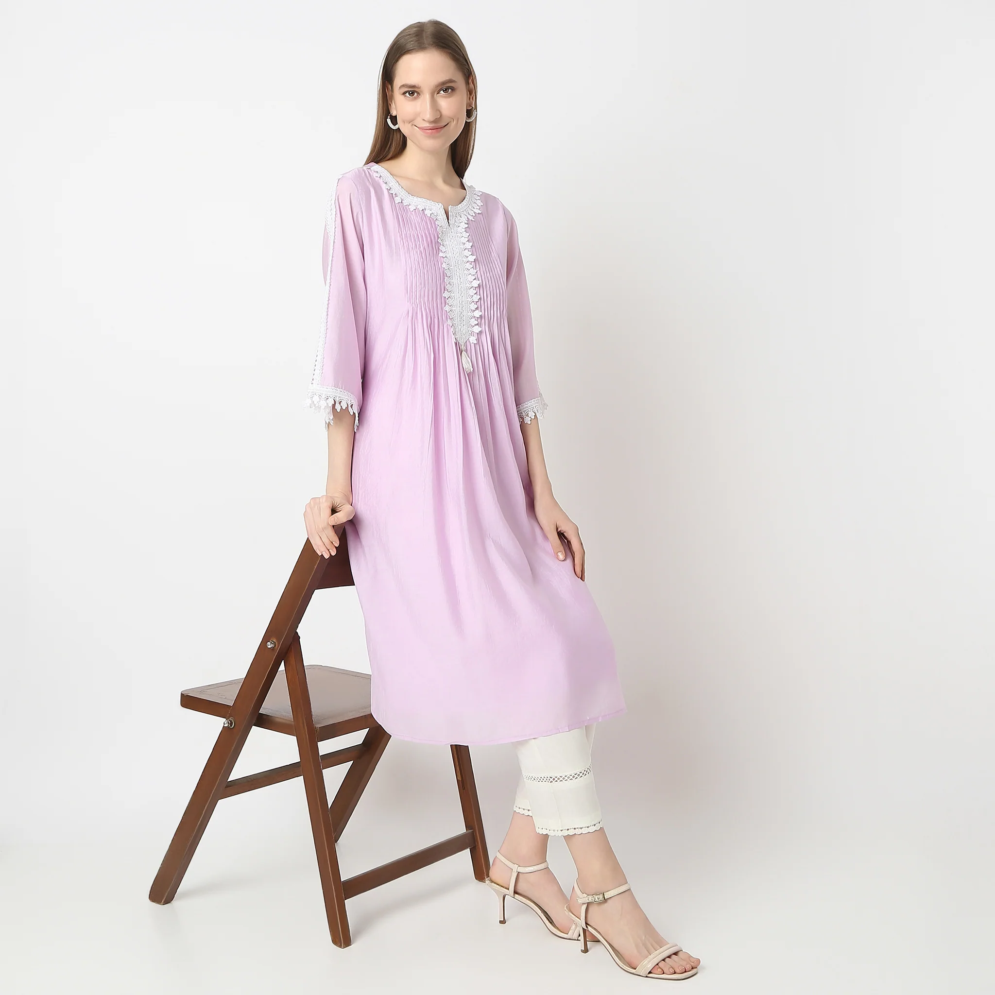 Flare Fit Three Fourth Sleeve Below Knee Solid Kurta