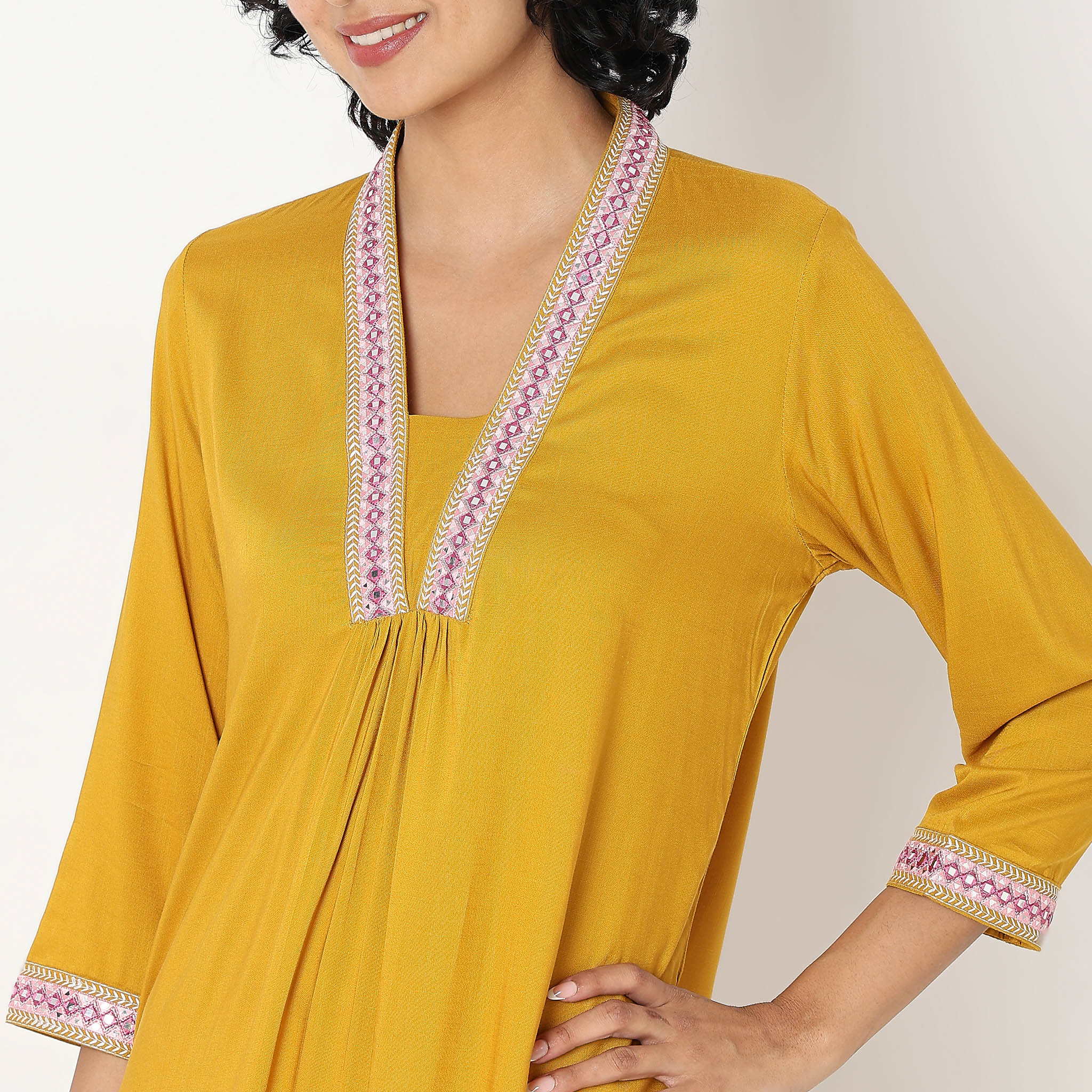 Flare Fit Solid Kurta - Image 4