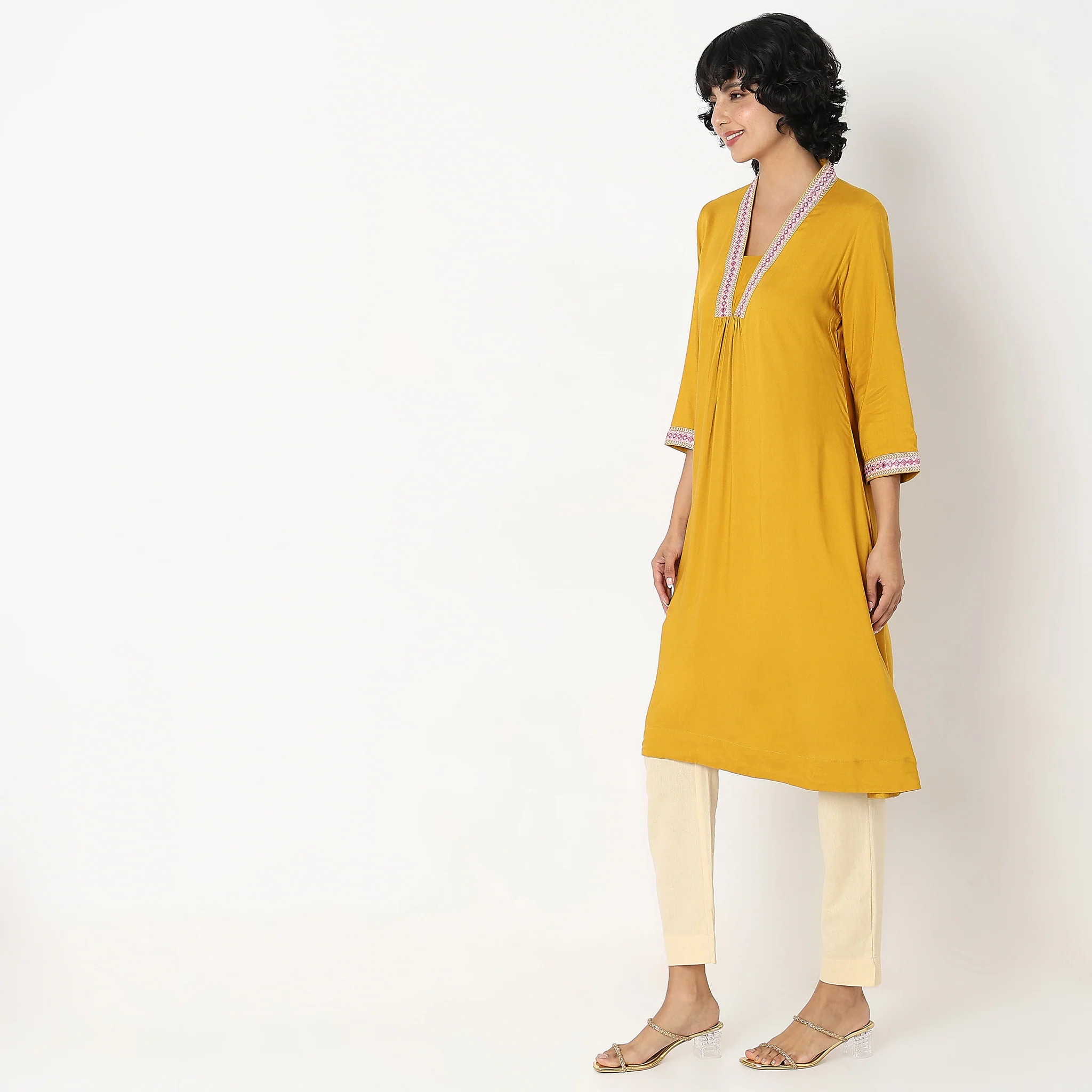 Flare Fit Solid Kurta - Image 5