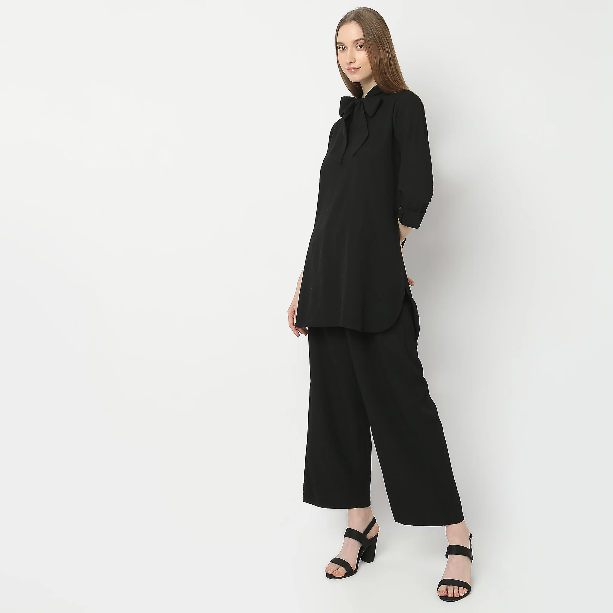 Flare Fit Solid Kurta With Pant Set - Image 5
