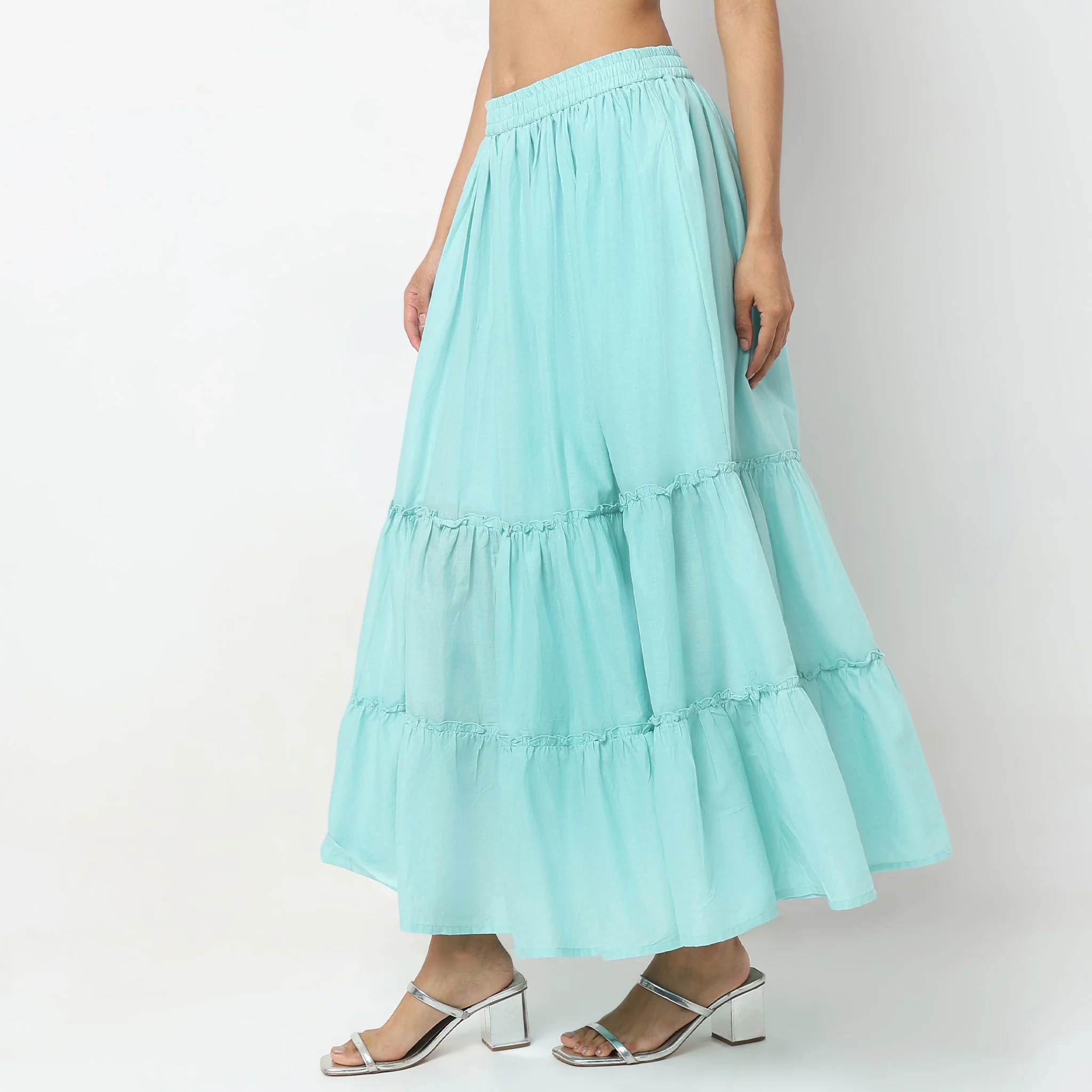 Flare Fit Solid Mid Rise Skirt - Image 5