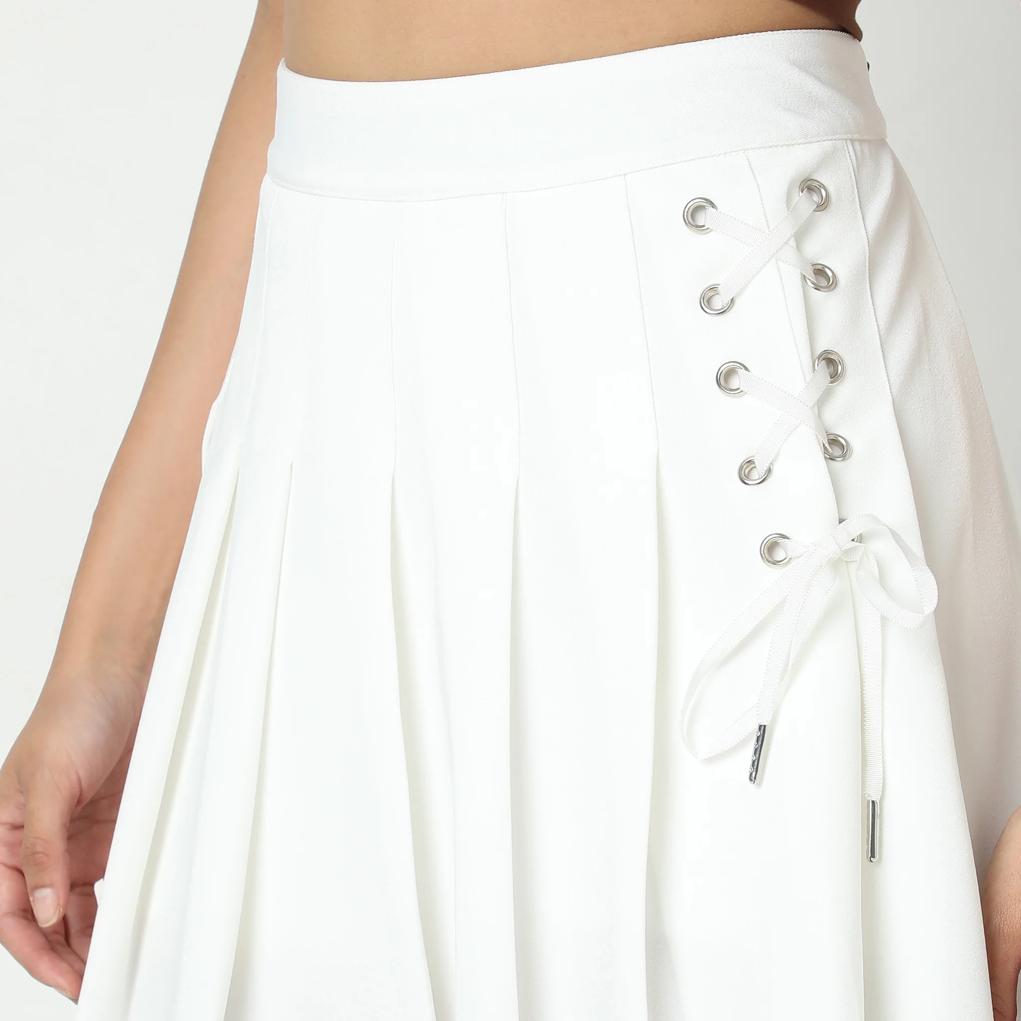 Flare Fit Solid Mid Rise Skirt - Image 9