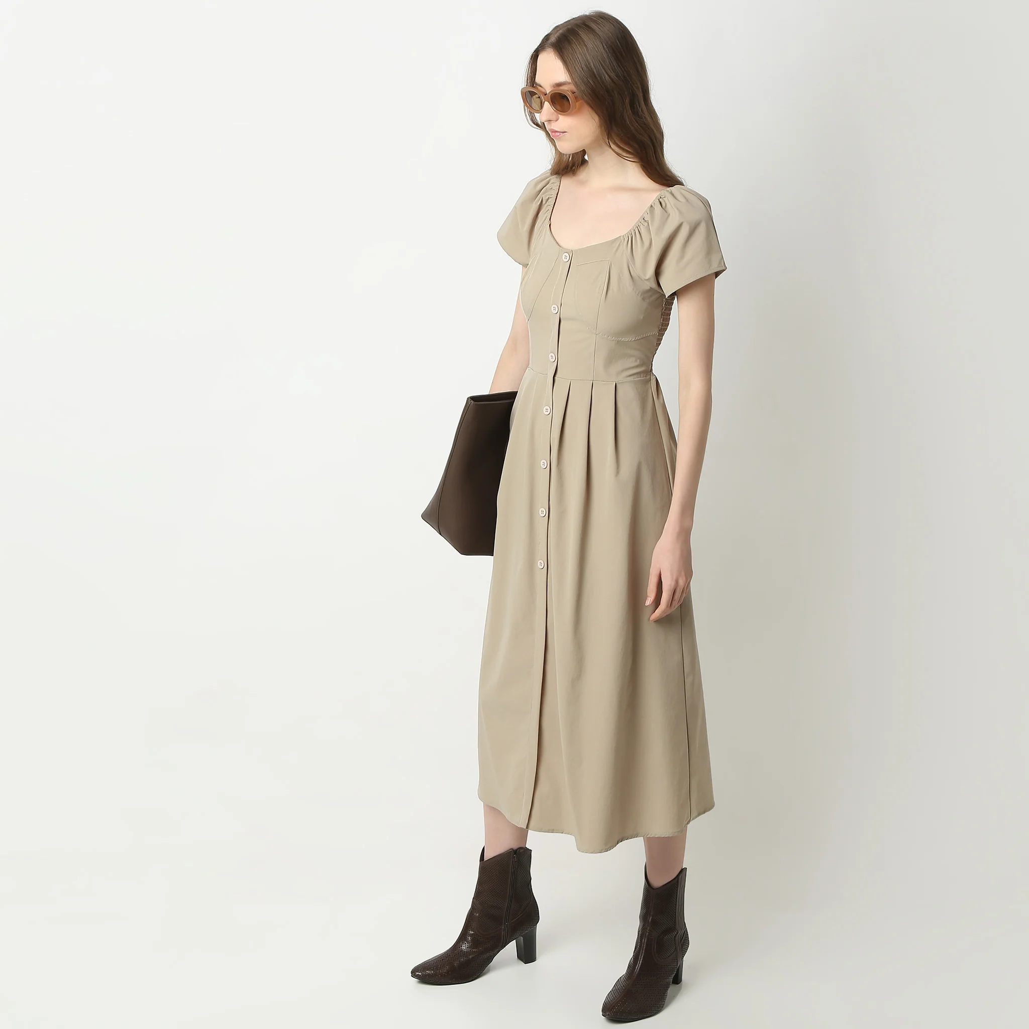 Flare Fit Short Sleeve Square Neck Calf Length Betty Dress