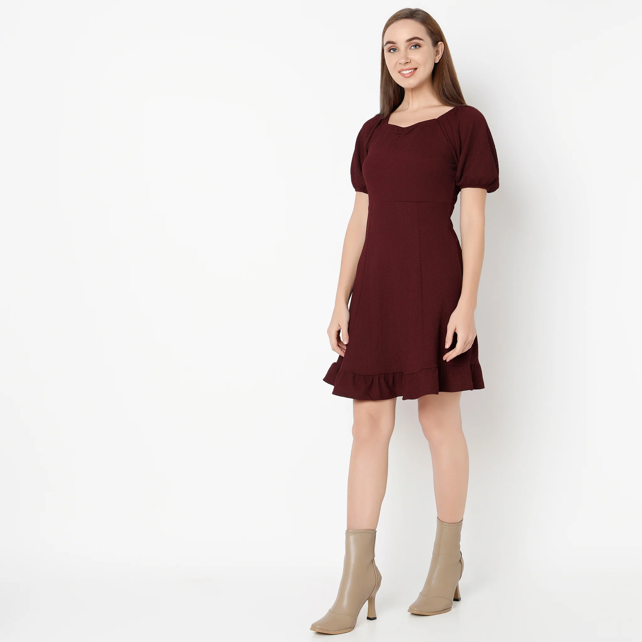 Sweetheart Neck Above Knee Flared Sleeve Flare Fit Solid Dress - Image 10