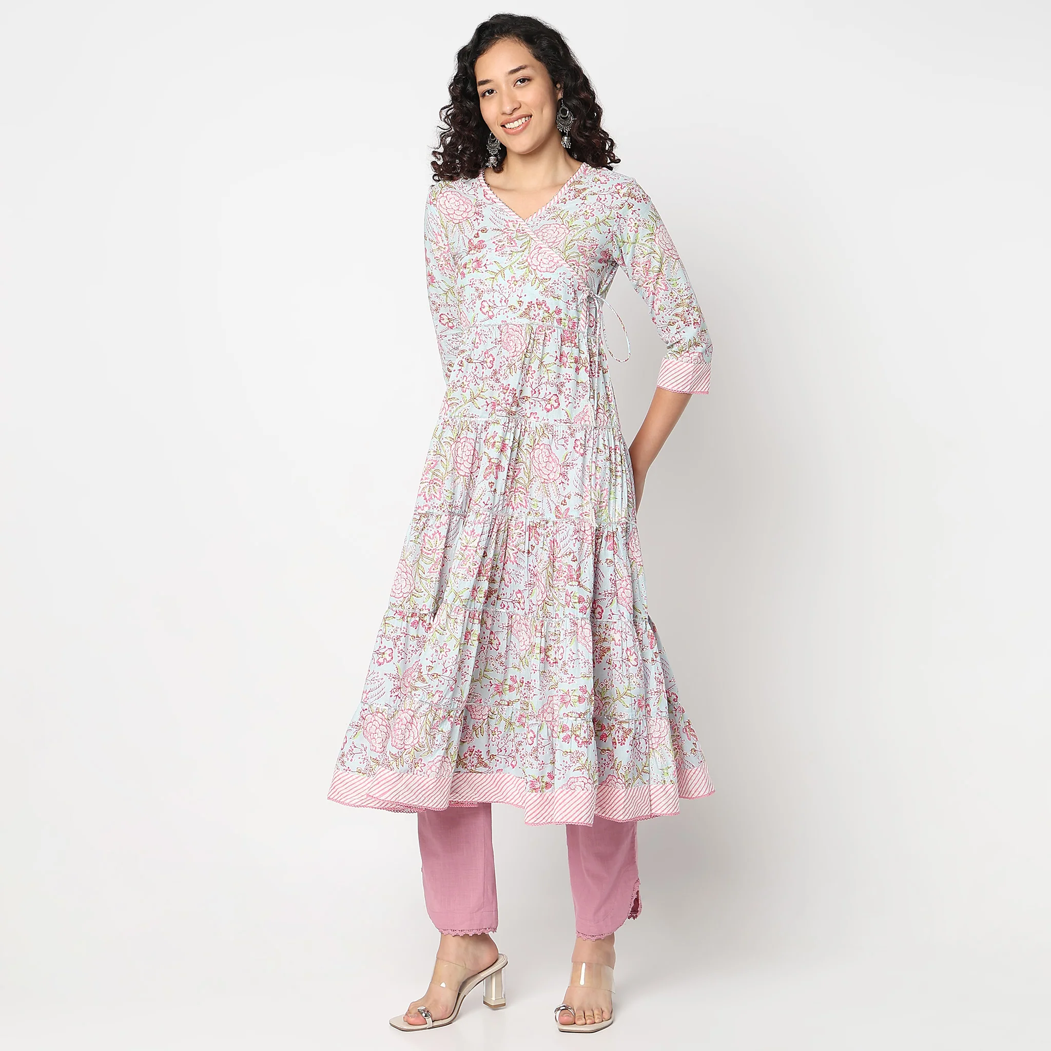 Flare Fit V-Neck Printed Kurta - Image 4