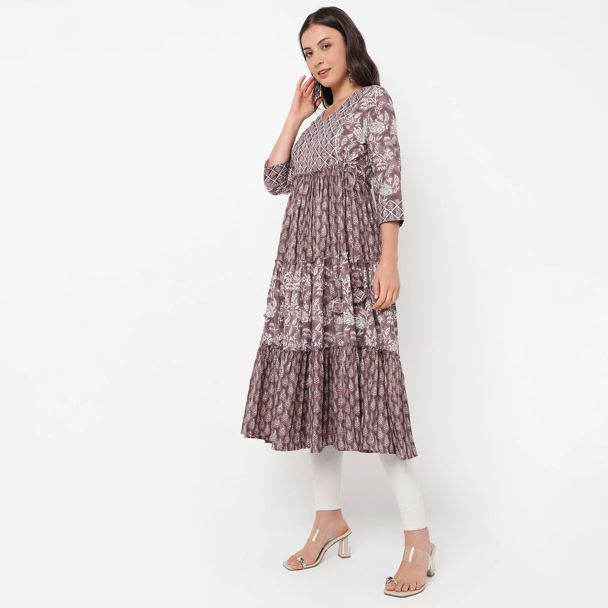 Flare Fit V-Neck Printed Kurta - Image 4