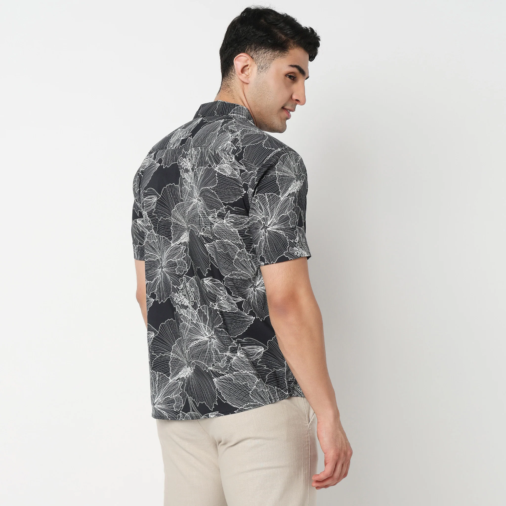 Floral Half Sleeve Retreat Shirt - Image 4
